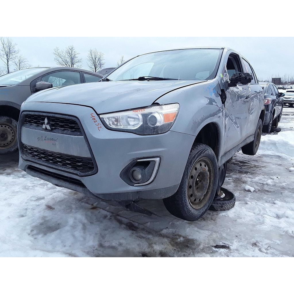 MITSUBISHI RVR 2013