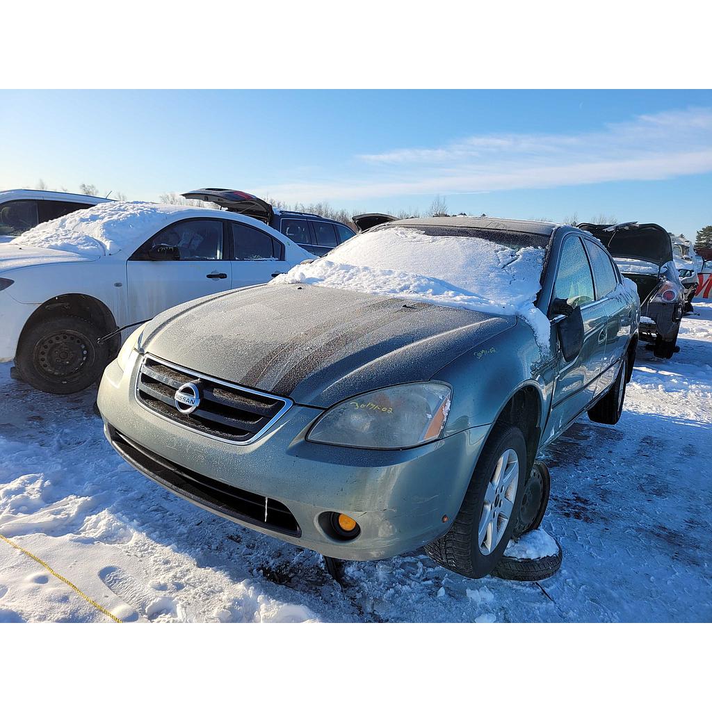 NISSAN ALTIMA 2002