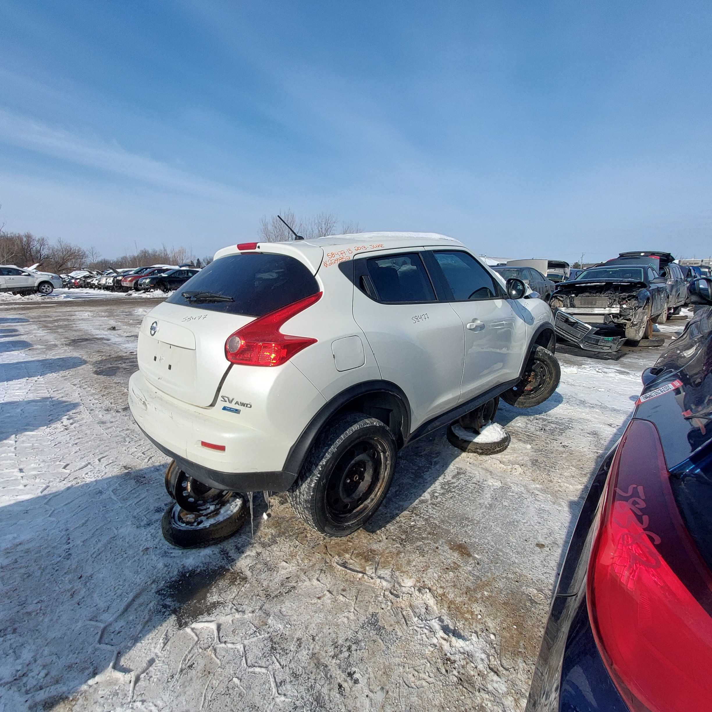 NISSAN JUKE 2013