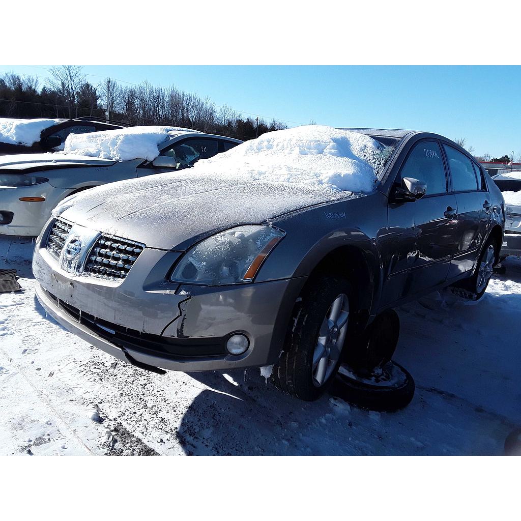 NISSAN MAXIMA 2004