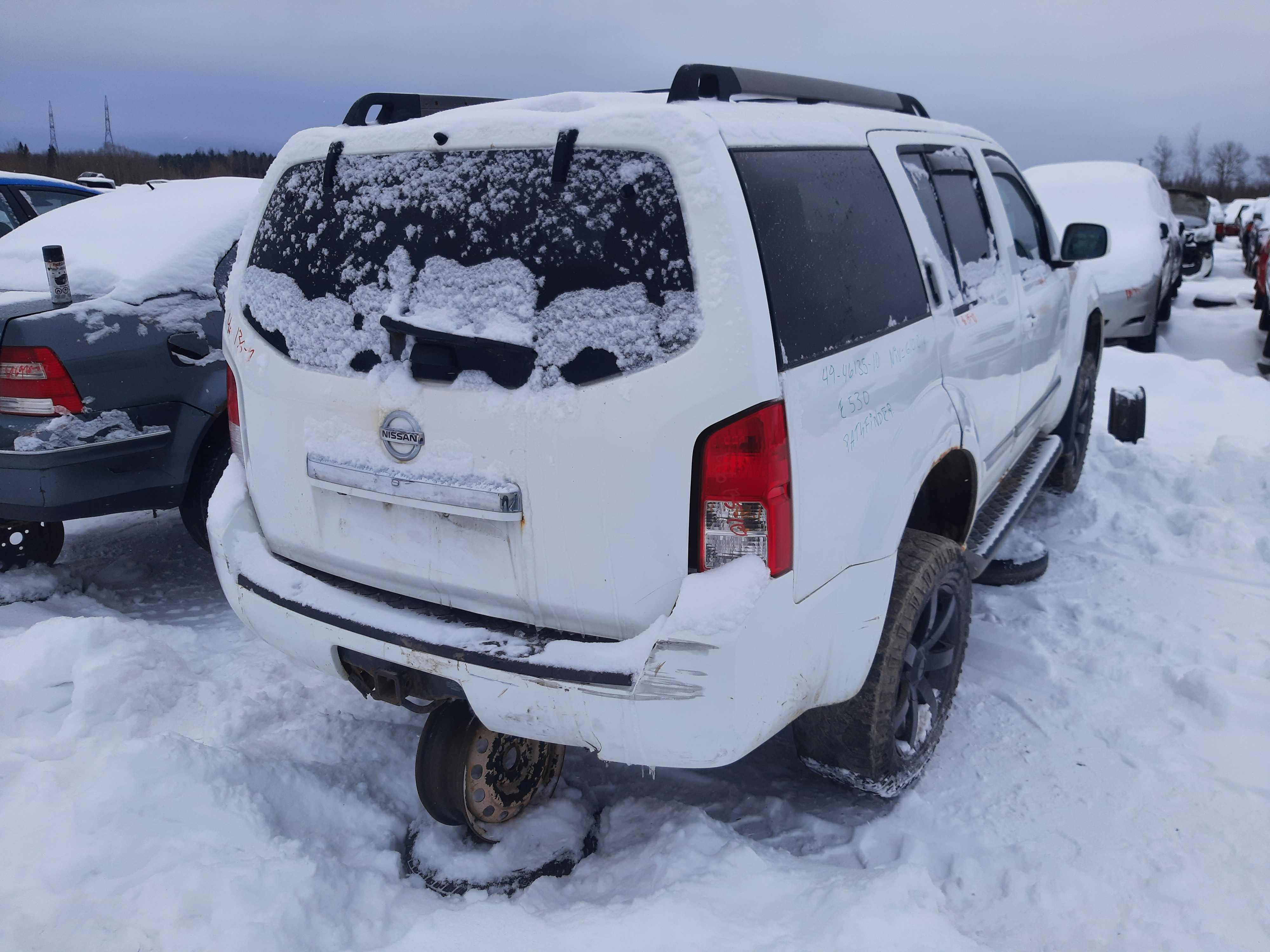 NISSAN PATHFINDER 2010