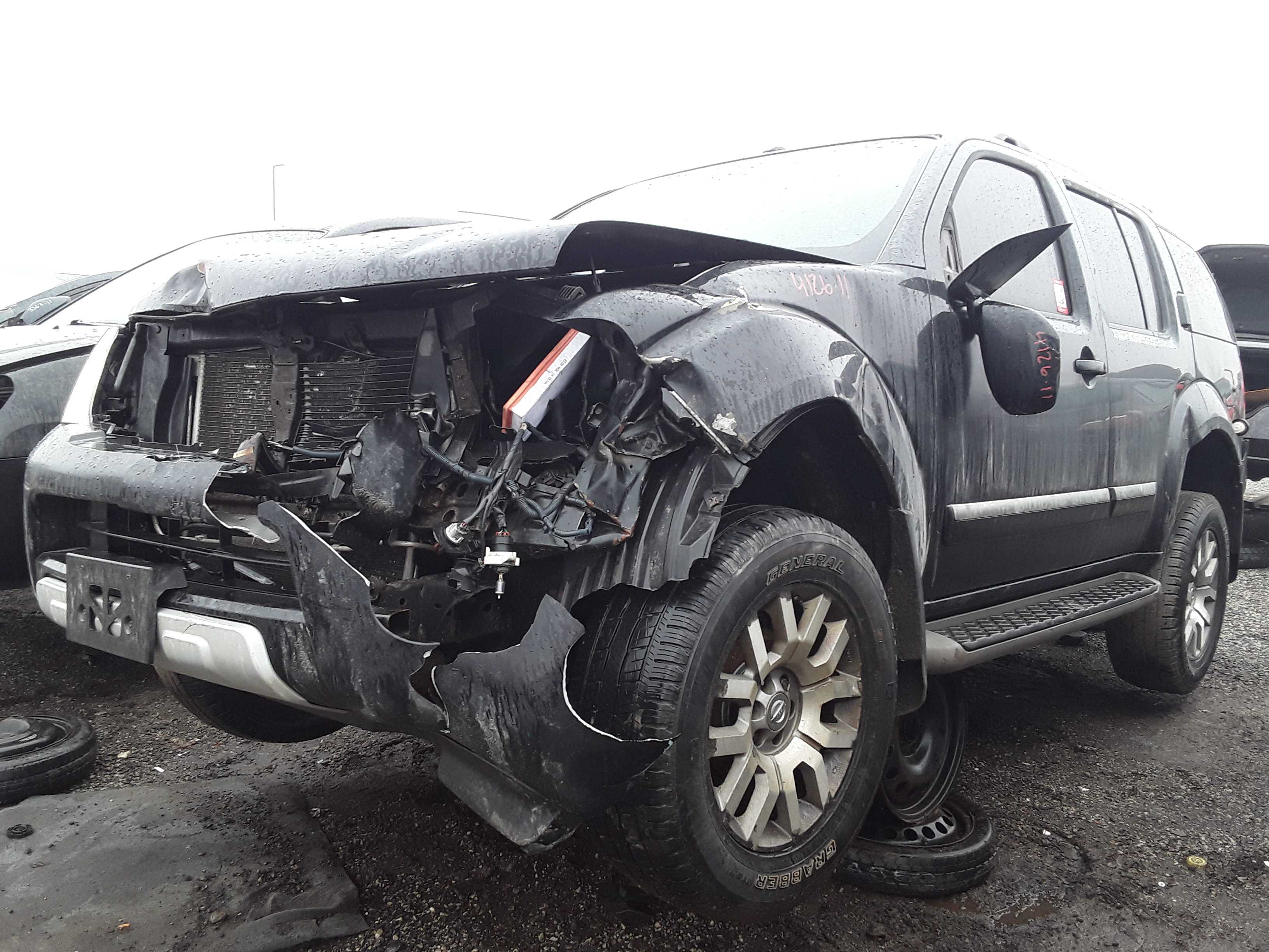 NISSAN PATHFINDER 2011