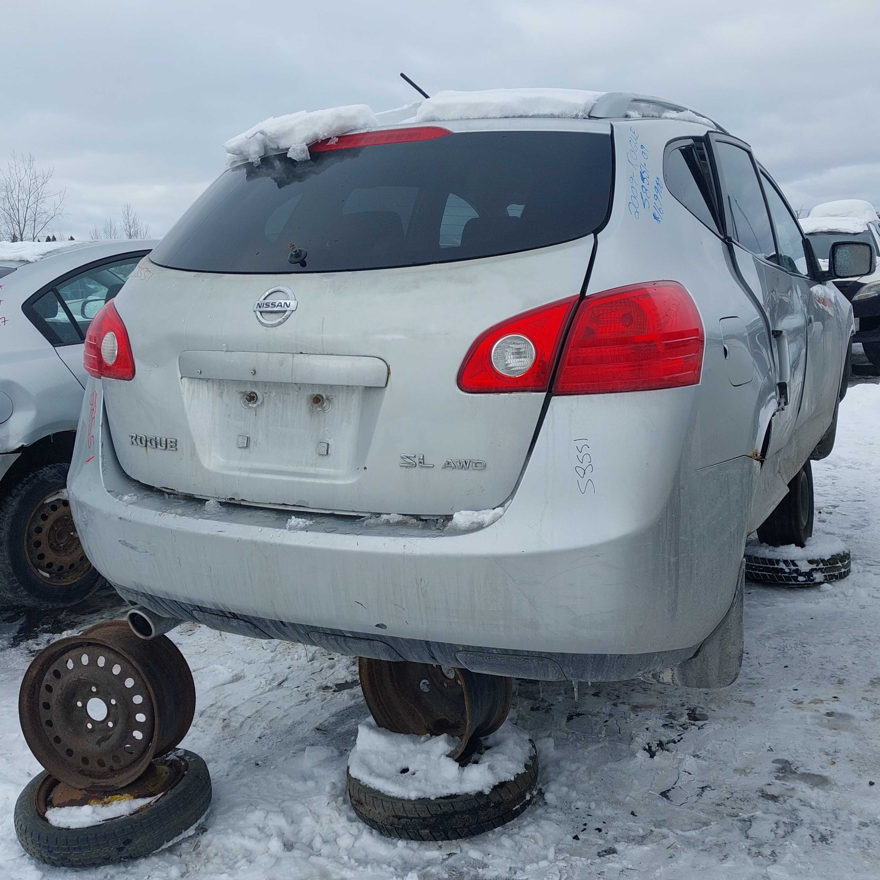 NISSAN ROGUE 2009