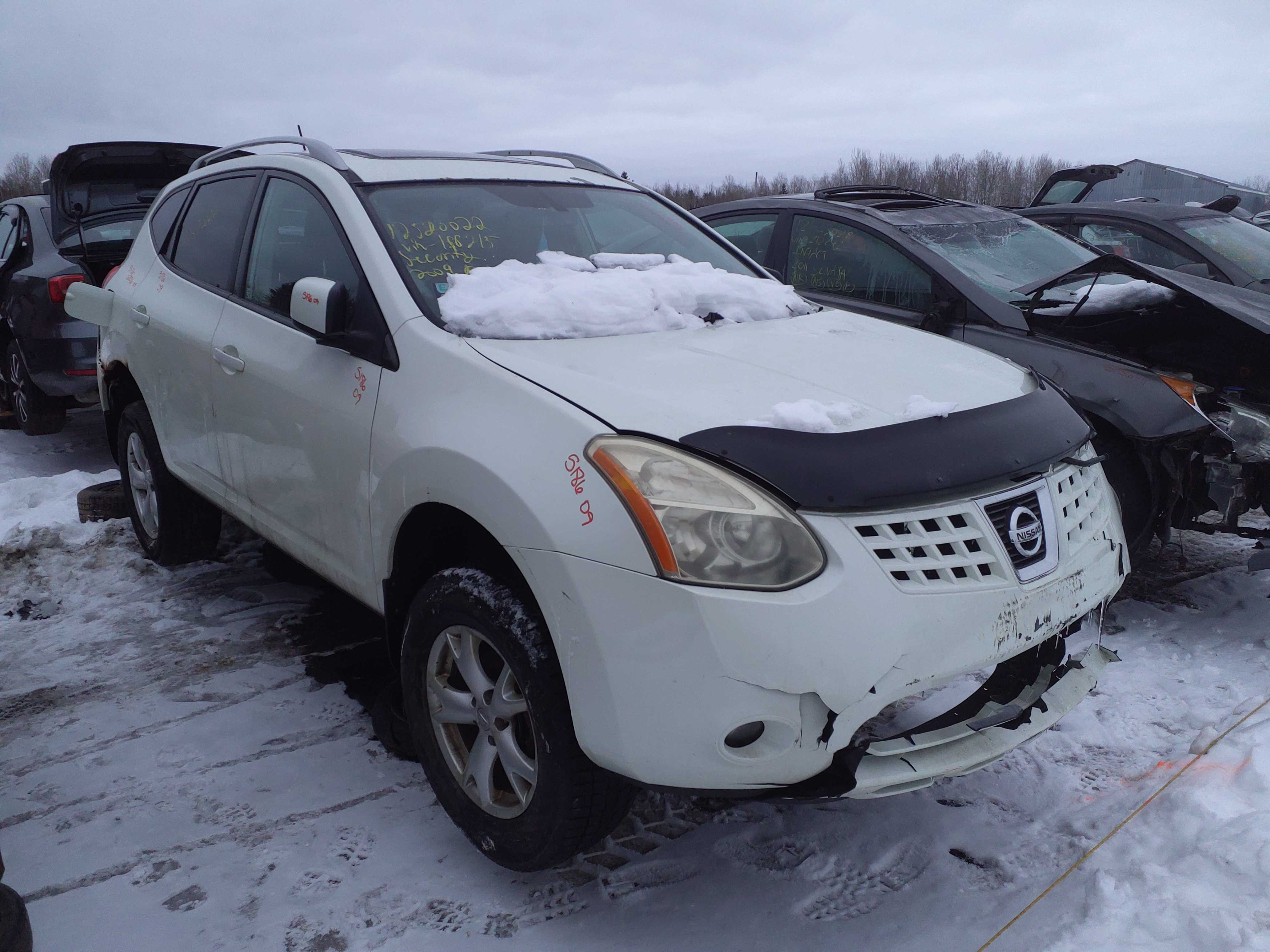 NISSAN ROGUE 2009