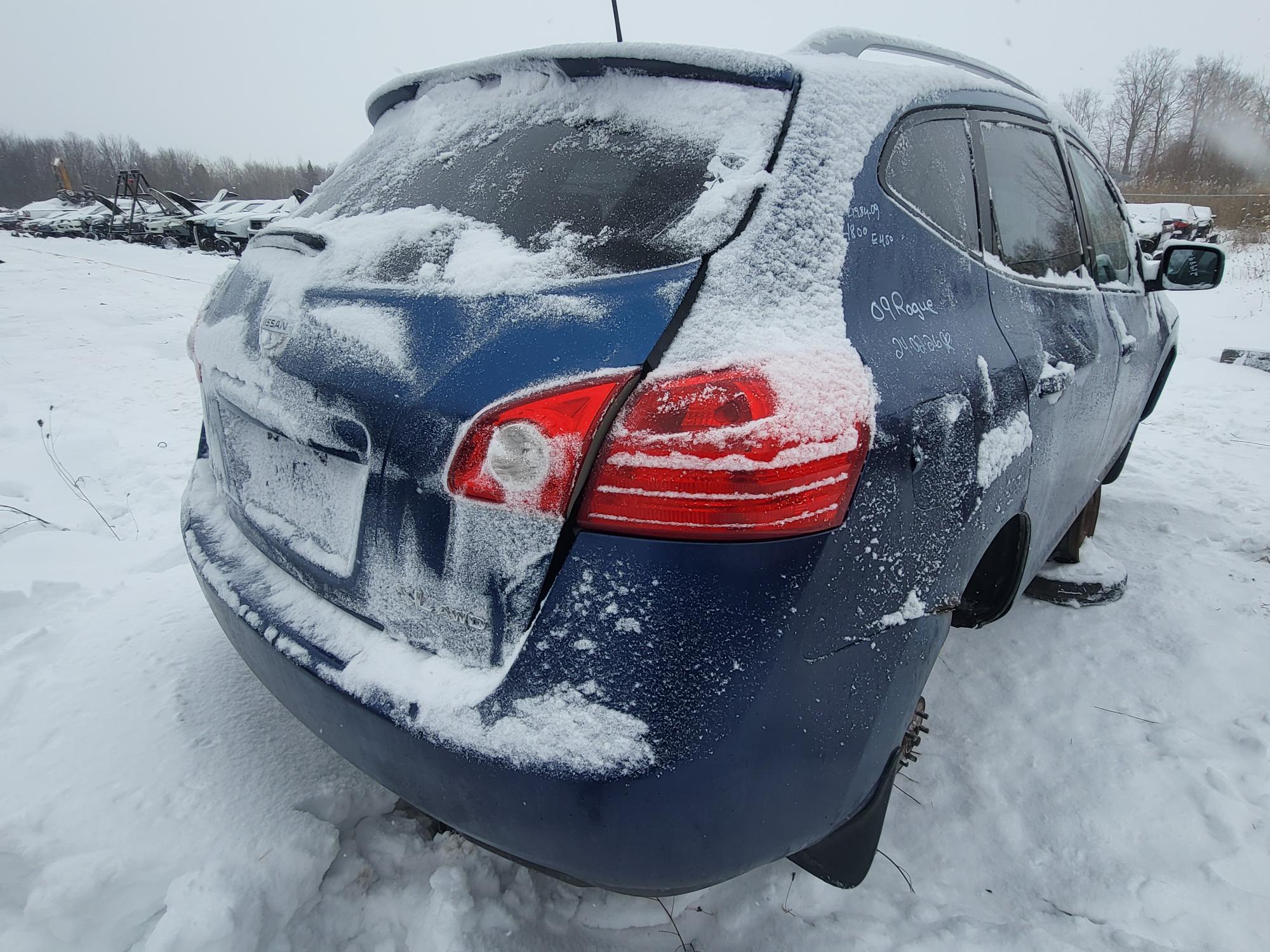NISSAN ROGUE 2009
