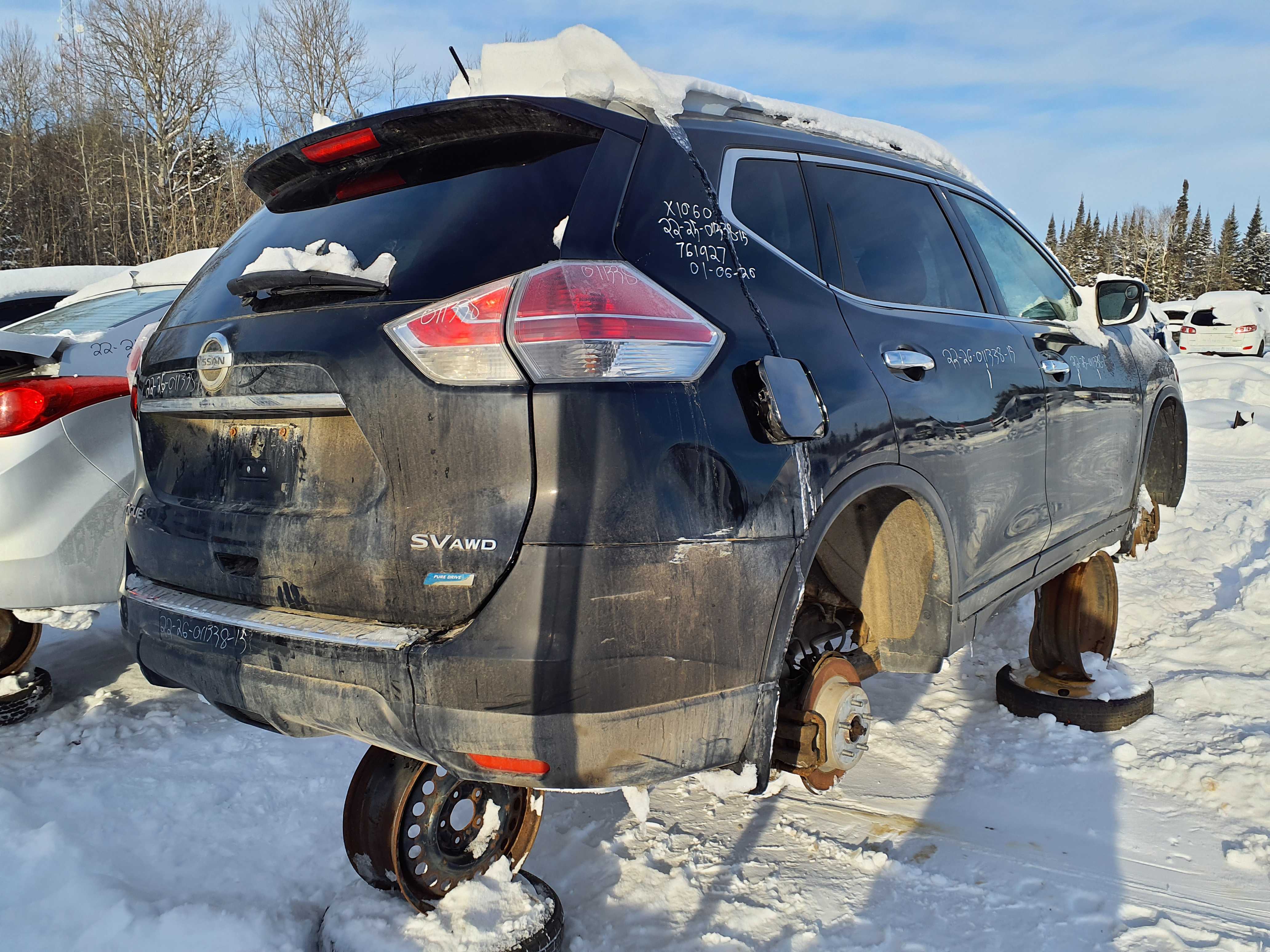 NISSAN ROGUE 2015
