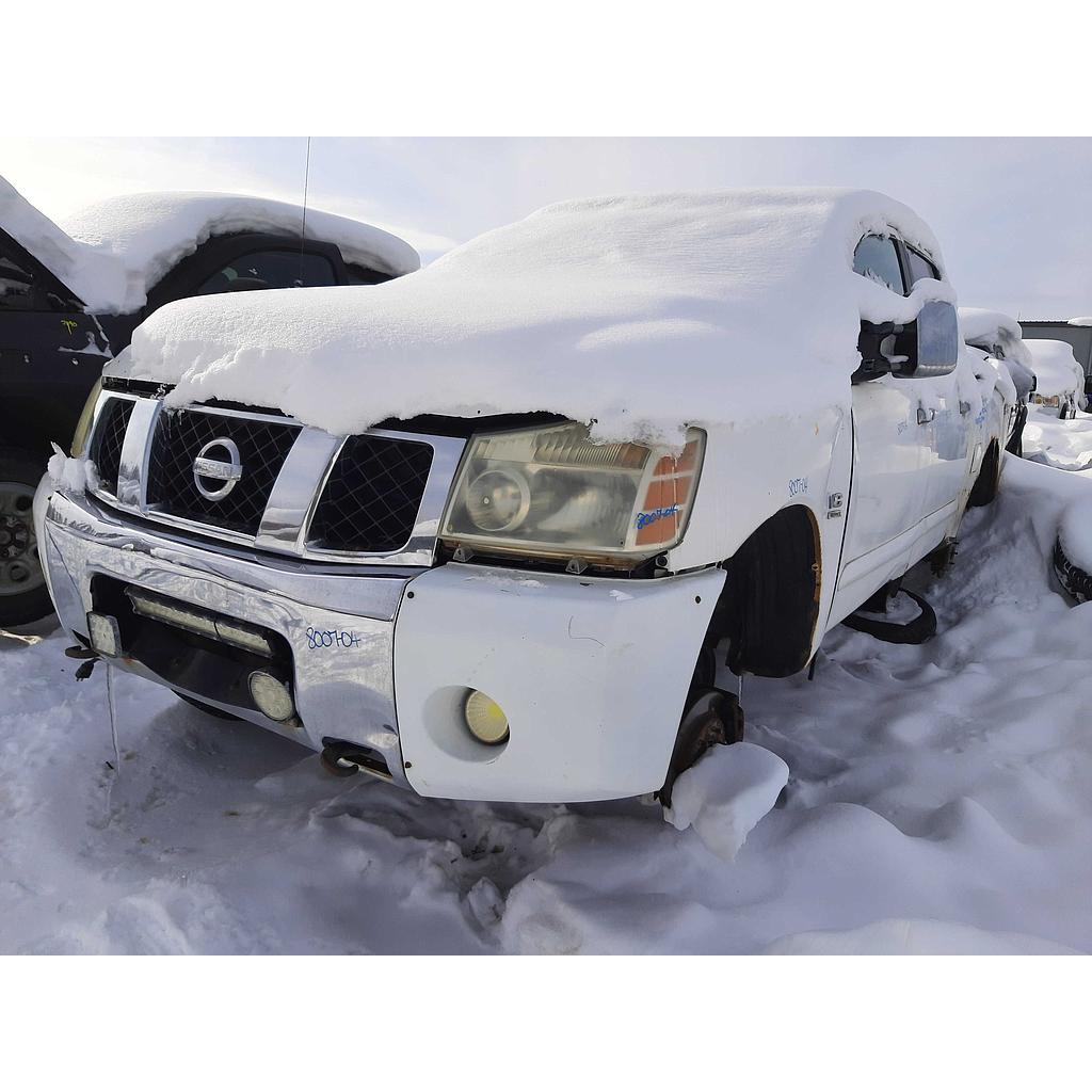 NISSAN TITAN 2004
