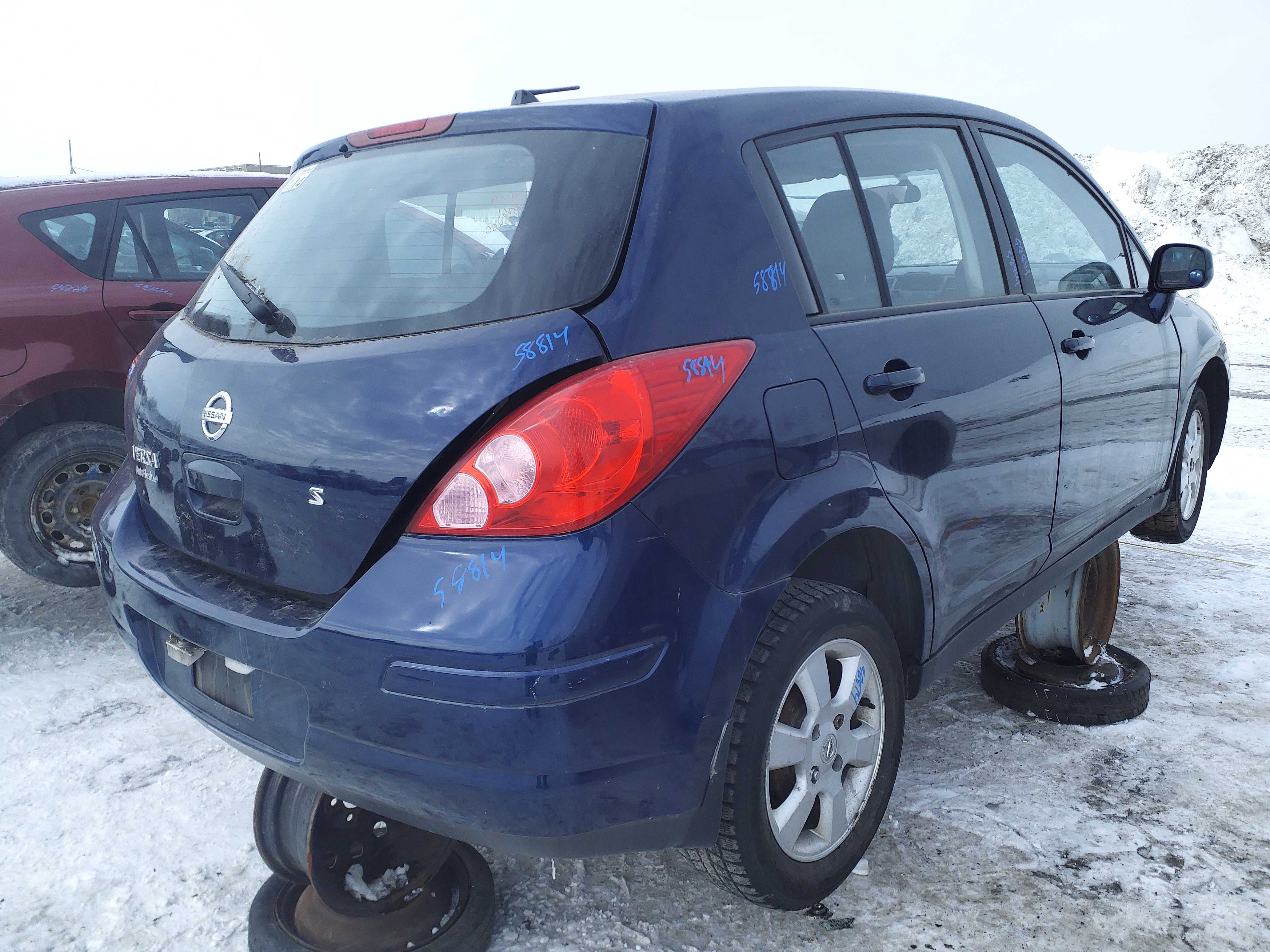 NISSAN VERSA 2009