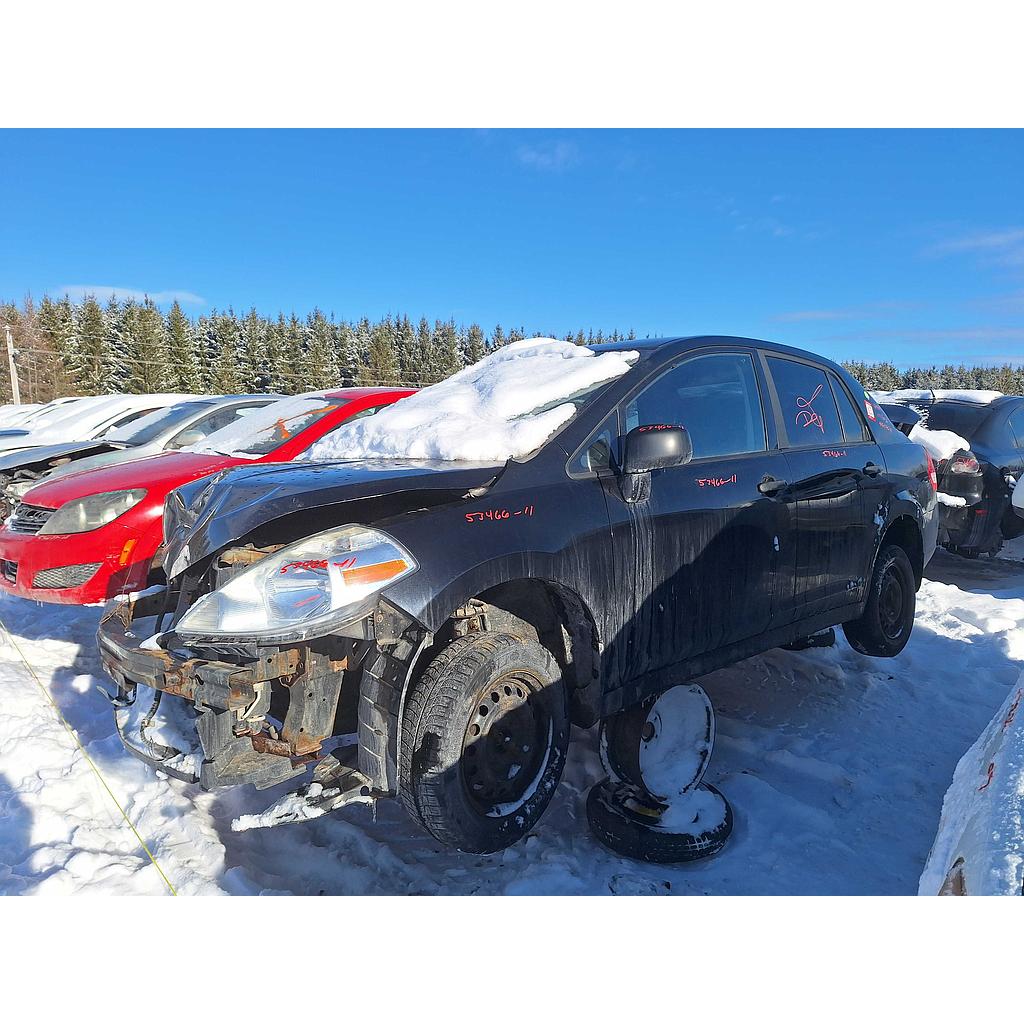 NISSAN VERSA 2011