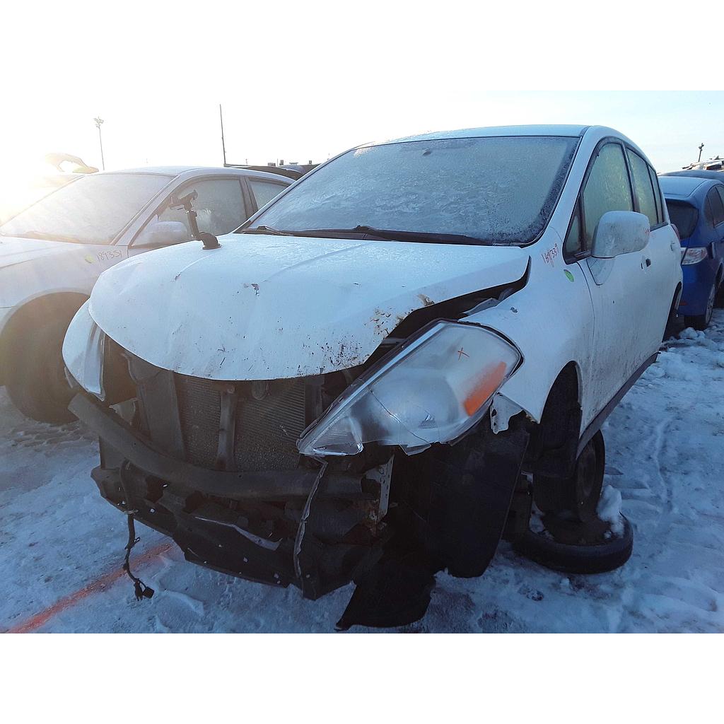 NISSAN VERSA 2011