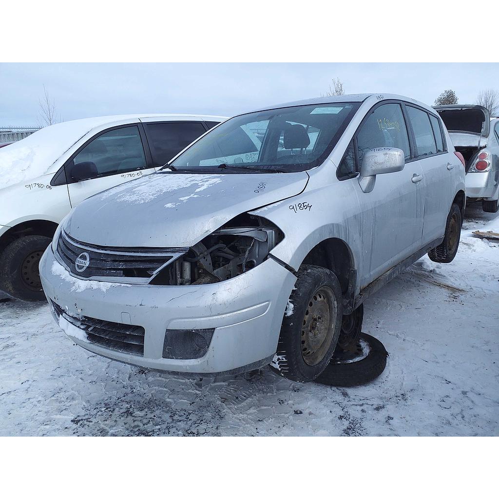 NISSAN VERSA 2011