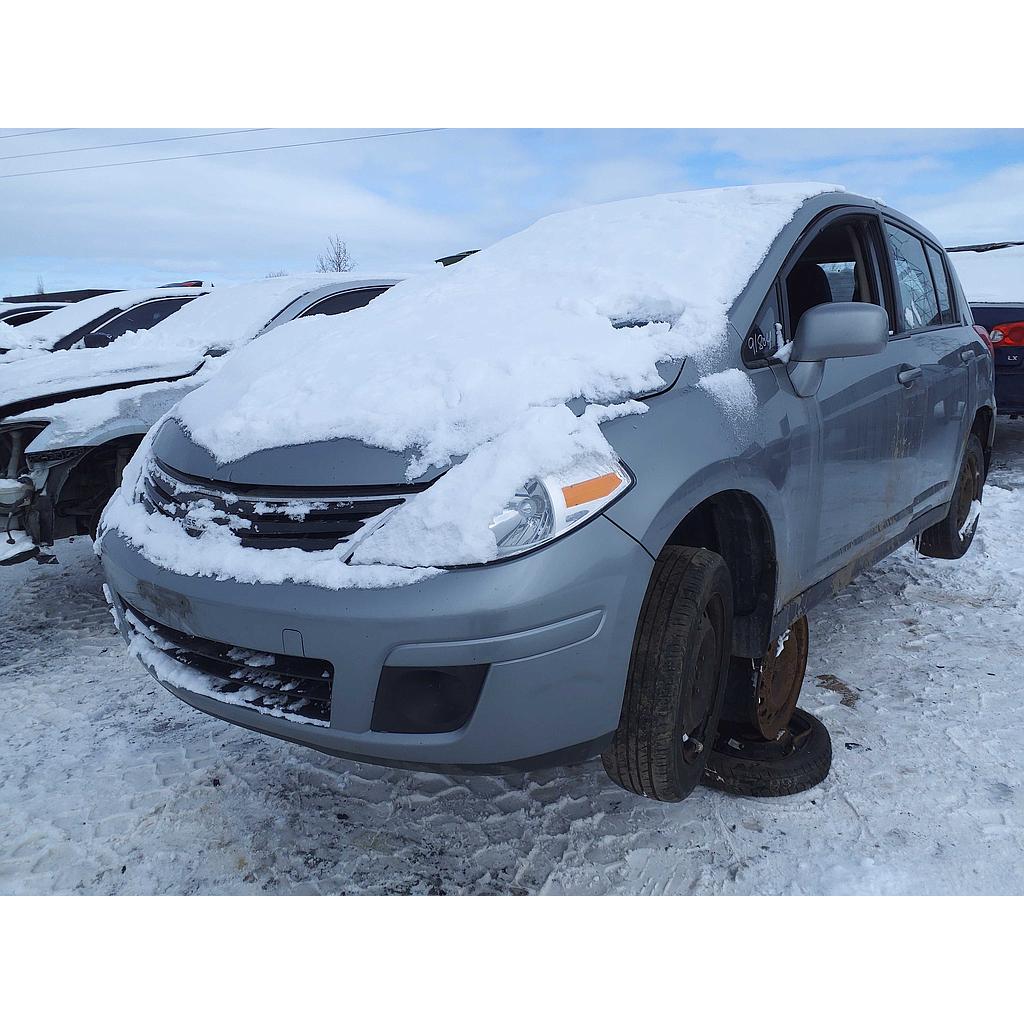 NISSAN VERSA 2011