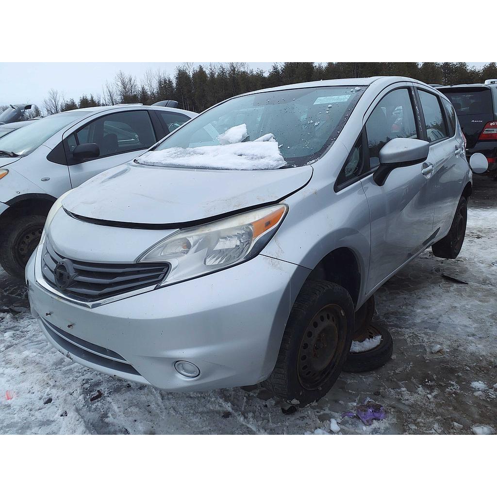 NISSAN VERSA 2015