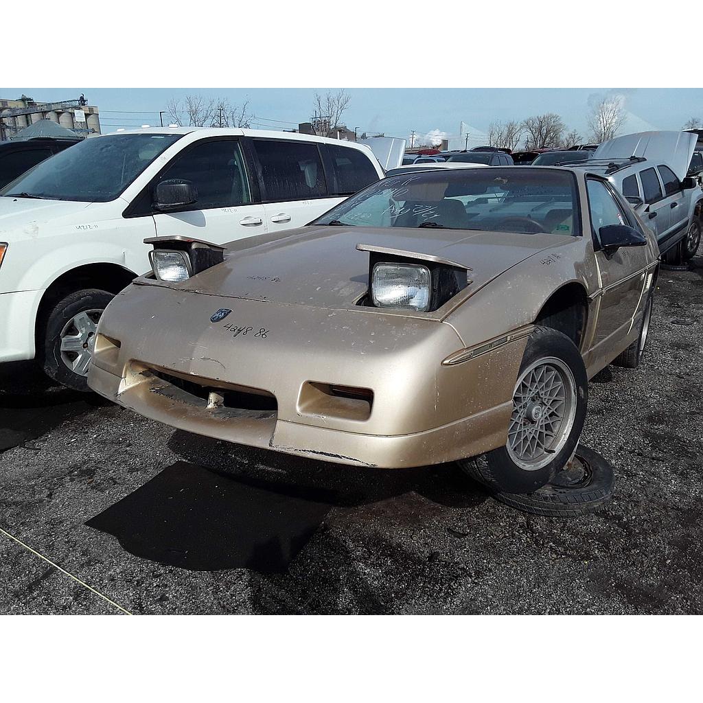 PONTIAC FIERO 1986