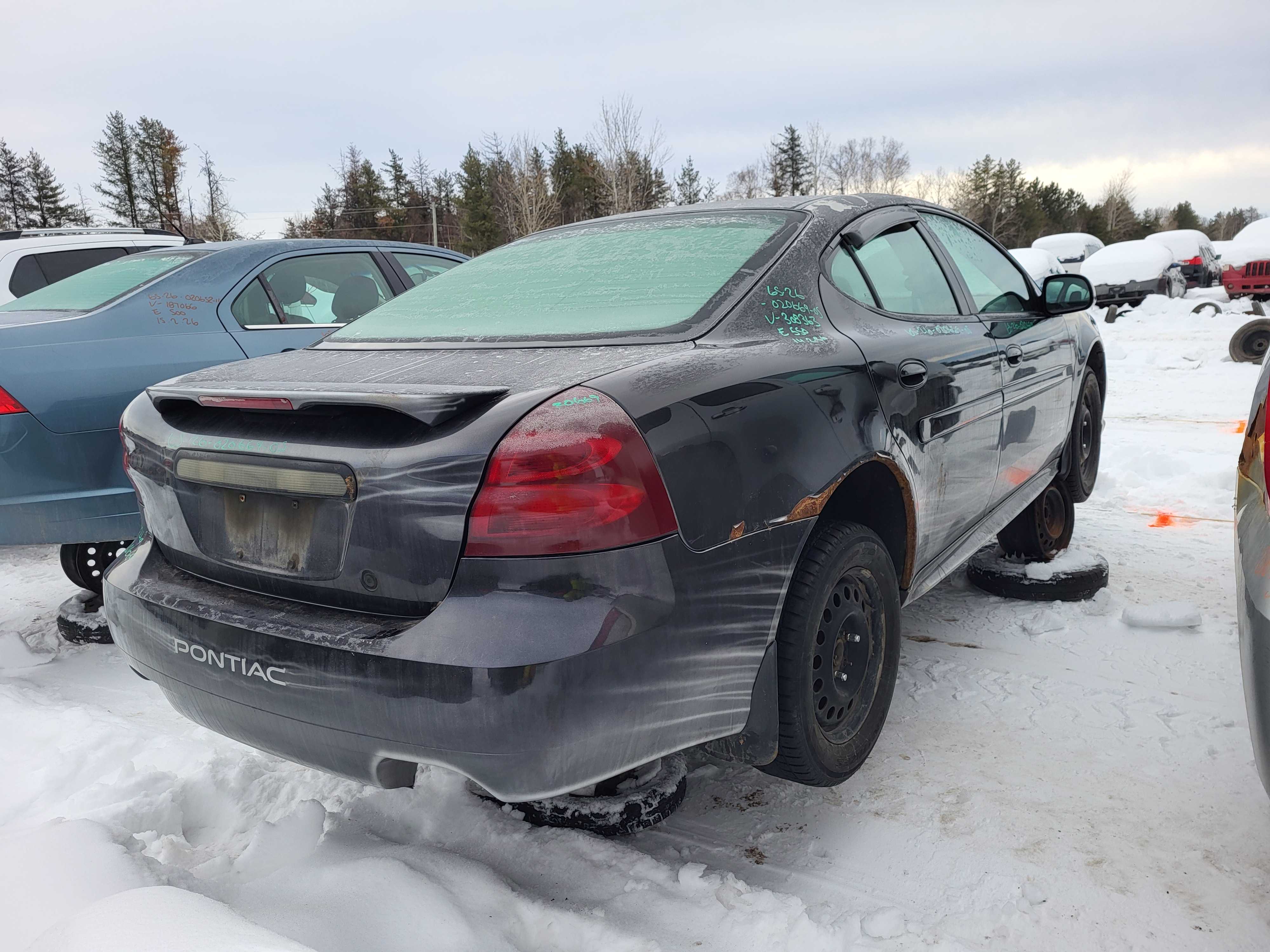 PONTIAC GRAND PRIX 2005