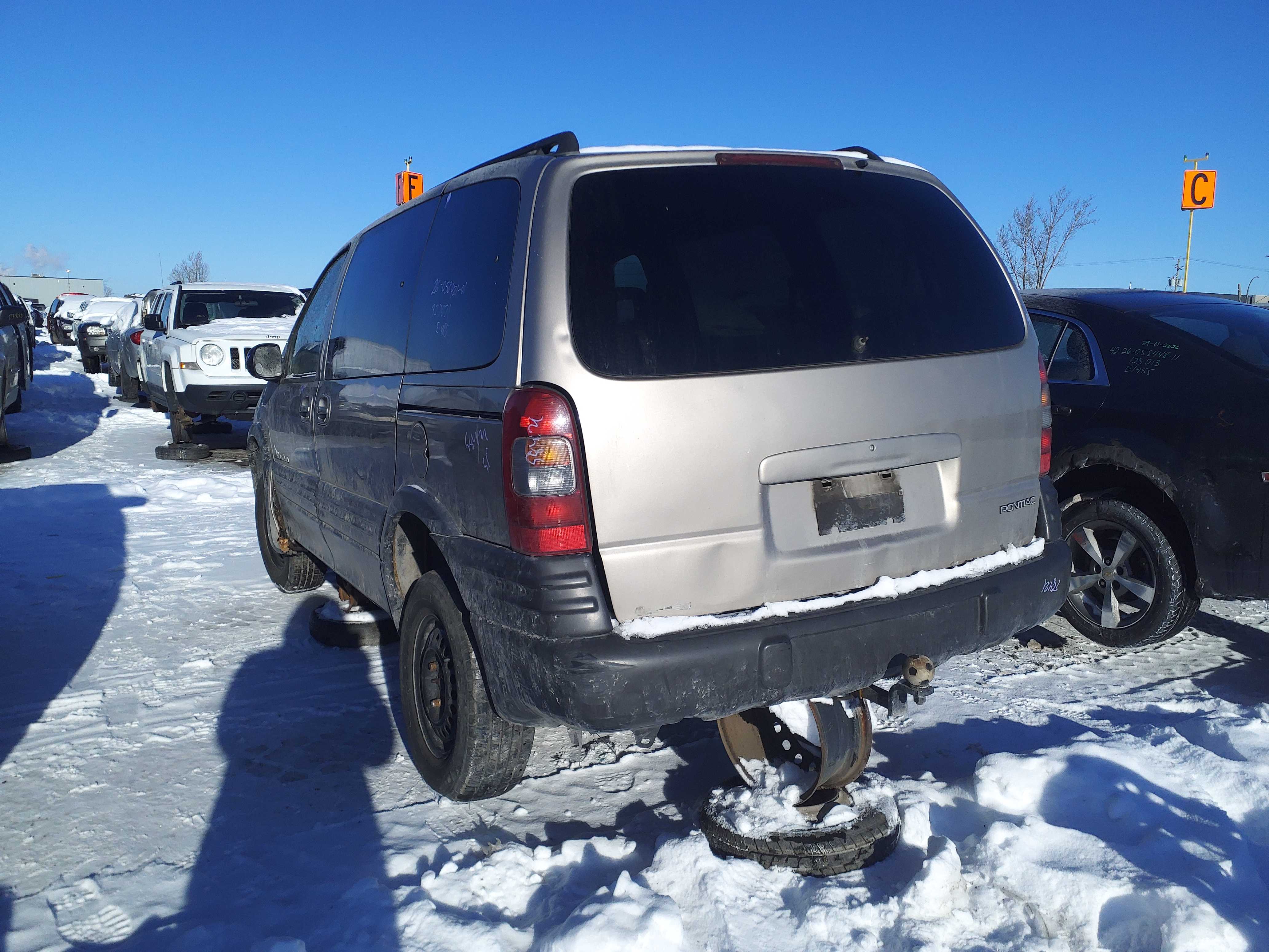 PONTIAC MONTANA 2001