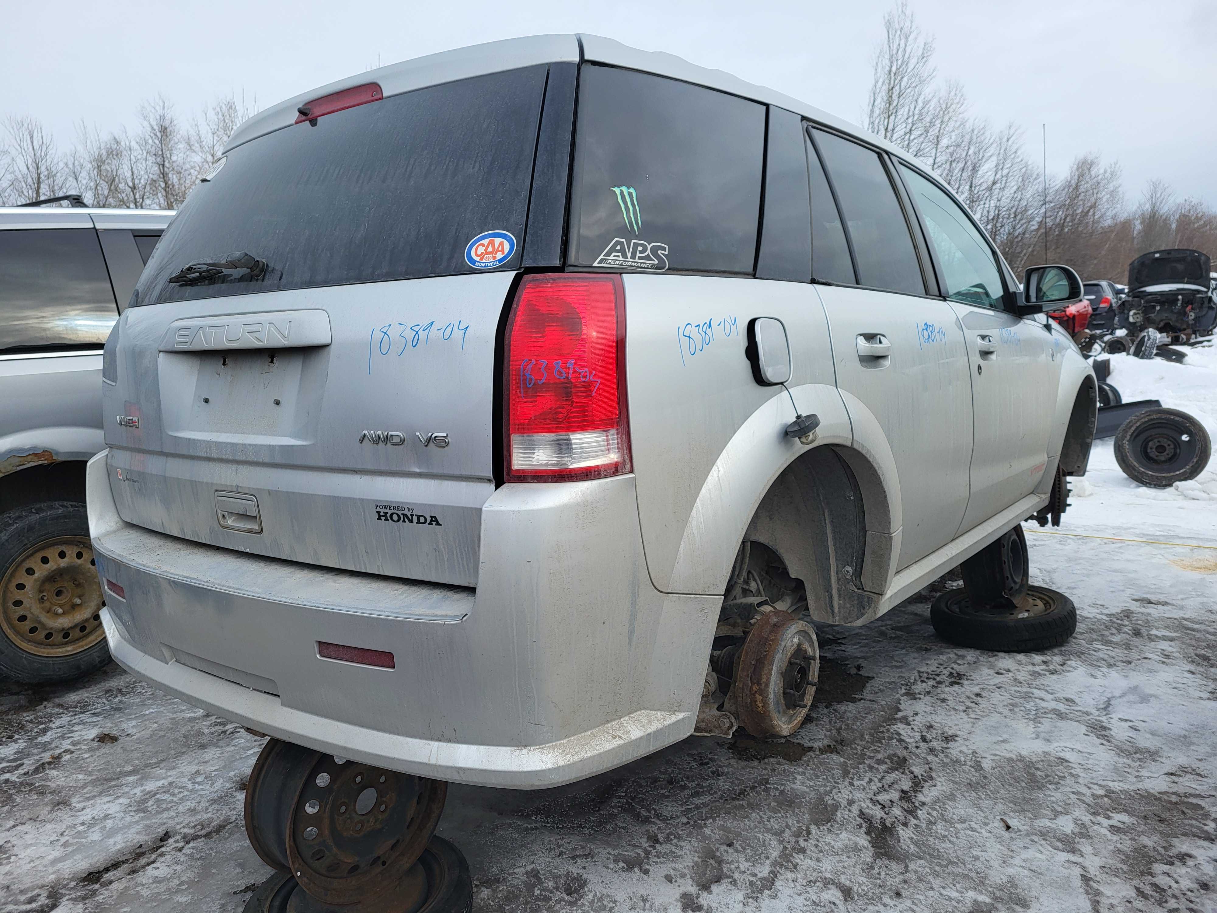 SATURN VUE 2004