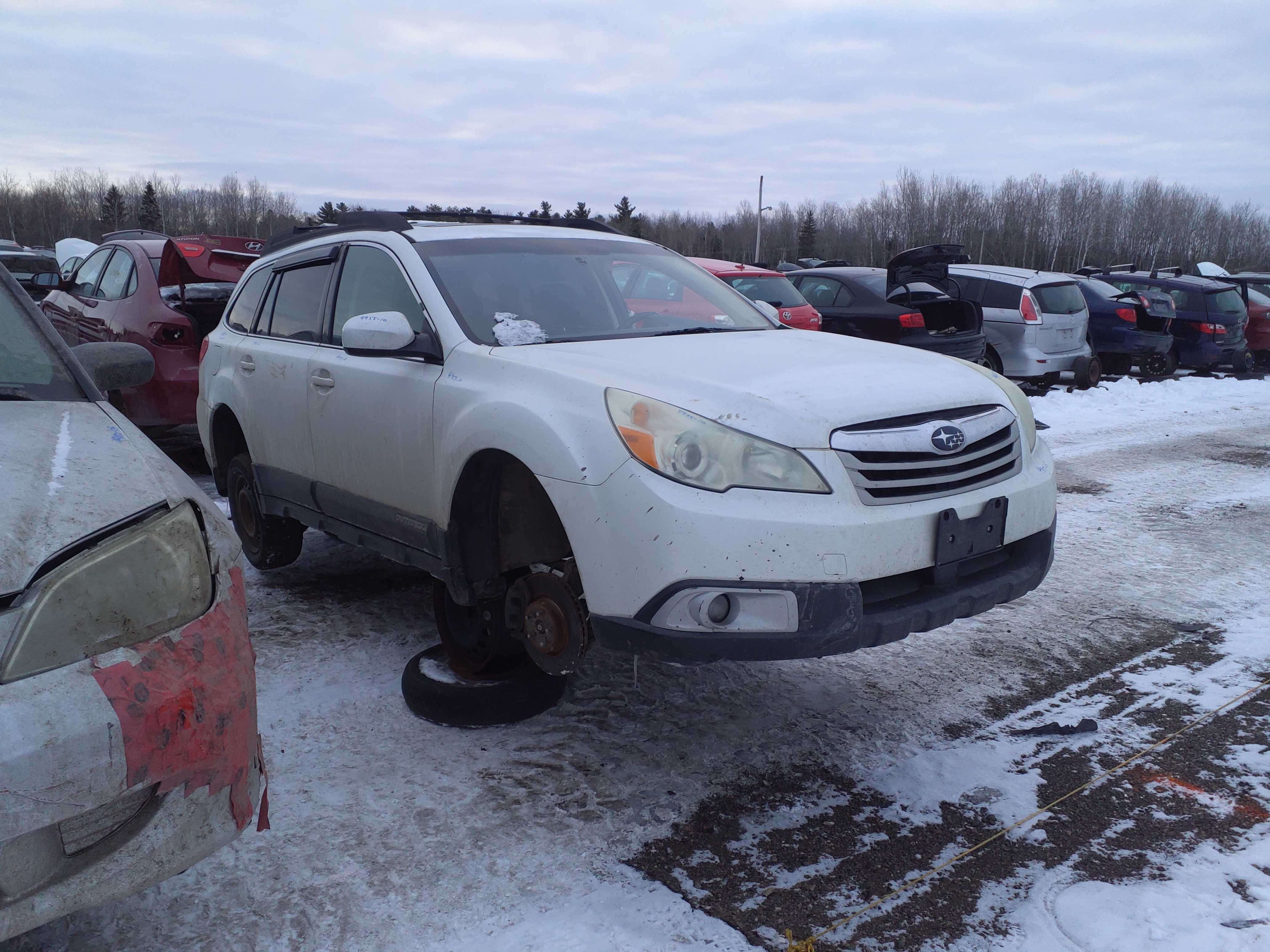 SUBARU OUTBACK 2010