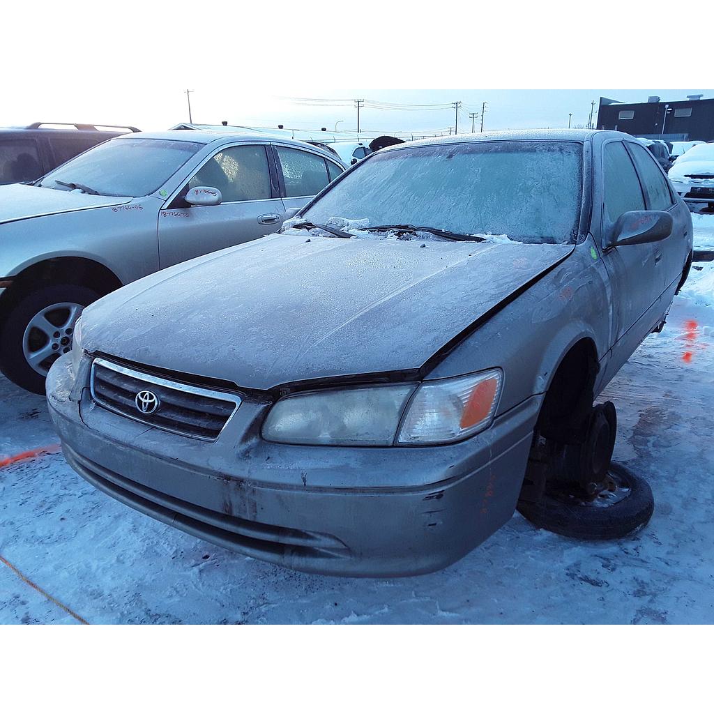 TOYOTA CAMRY 2001