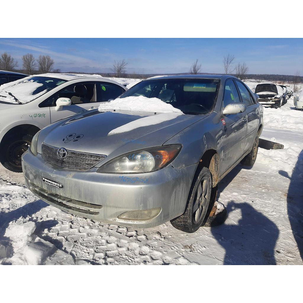 TOYOTA CAMRY 2002