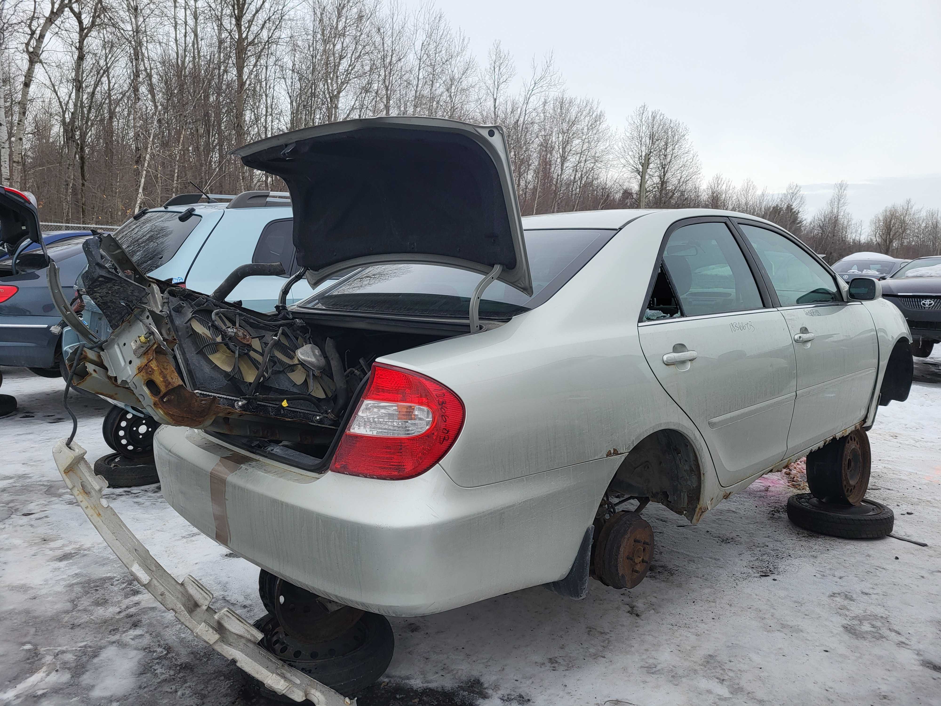 TOYOTA CAMRY 2003