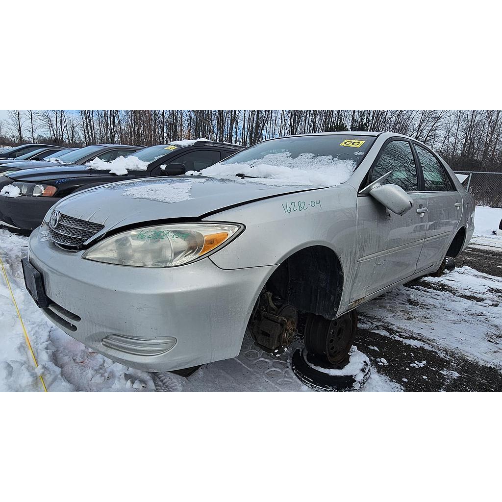 TOYOTA CAMRY 2004