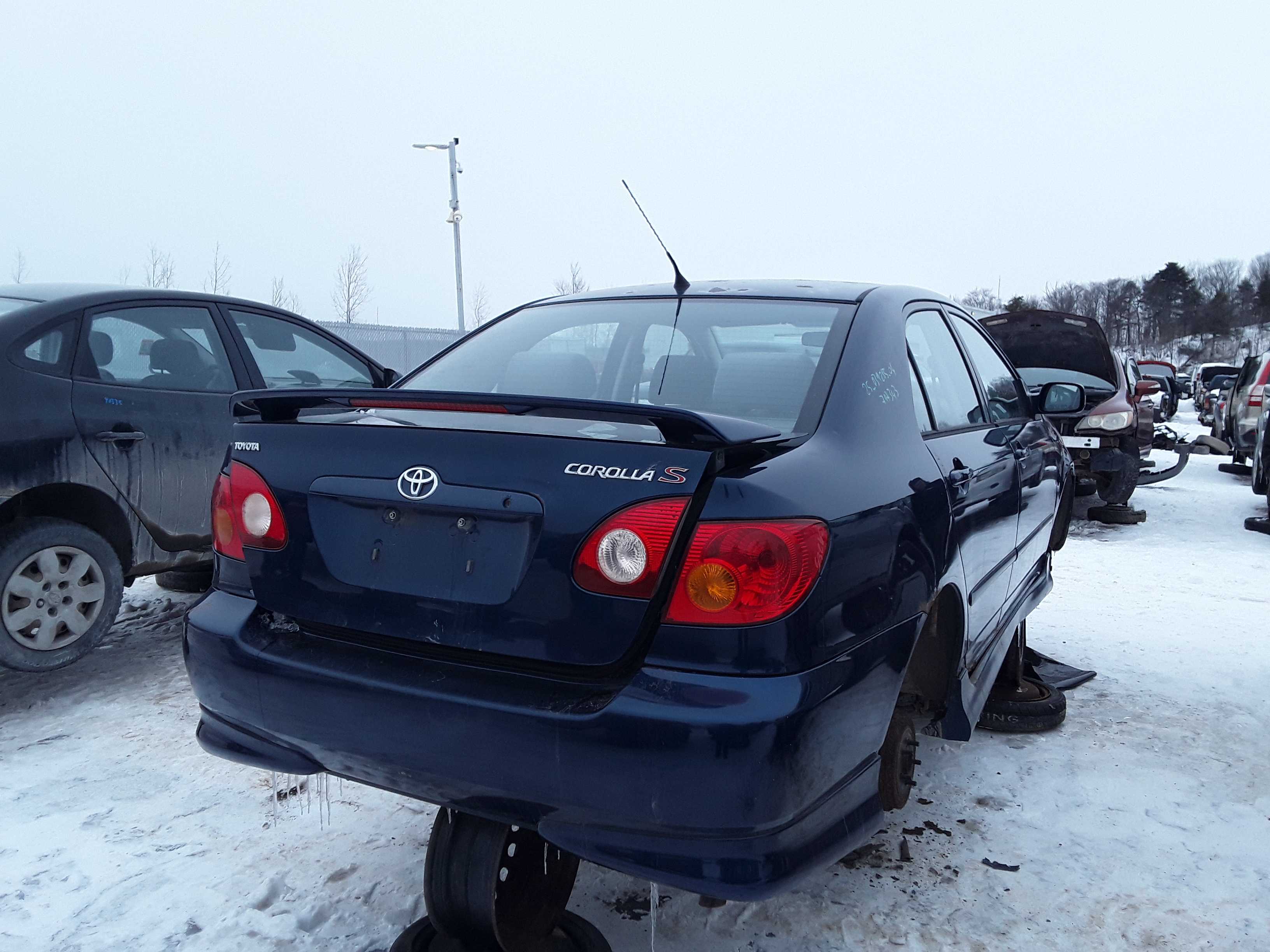 TOYOTA COROLLA 2004