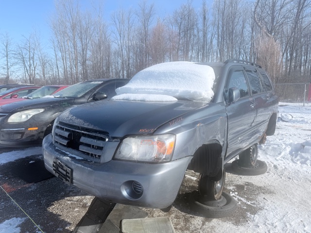 TOYOTA HIGHLANDER 2004