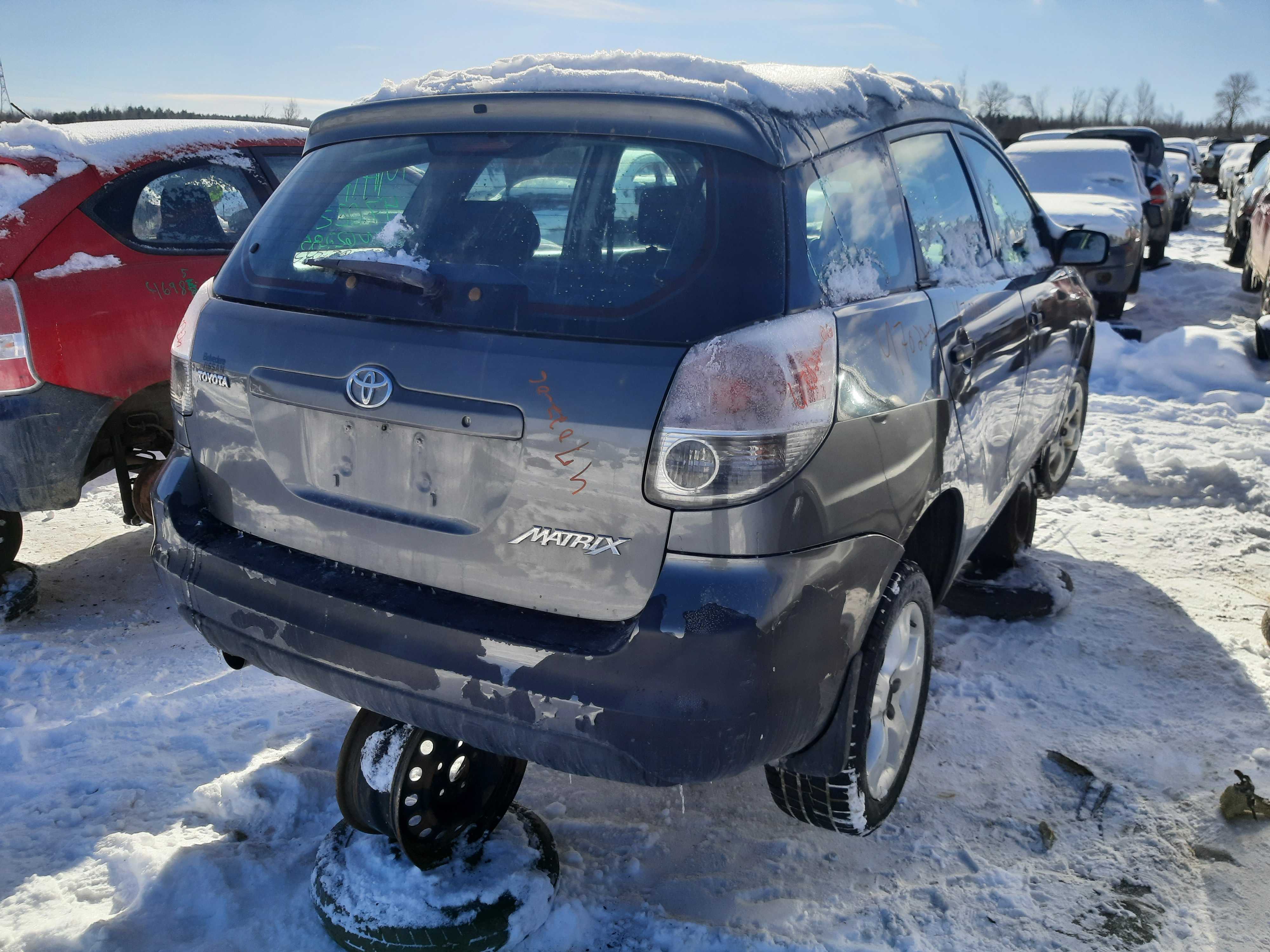 TOYOTA MATRIX 2006