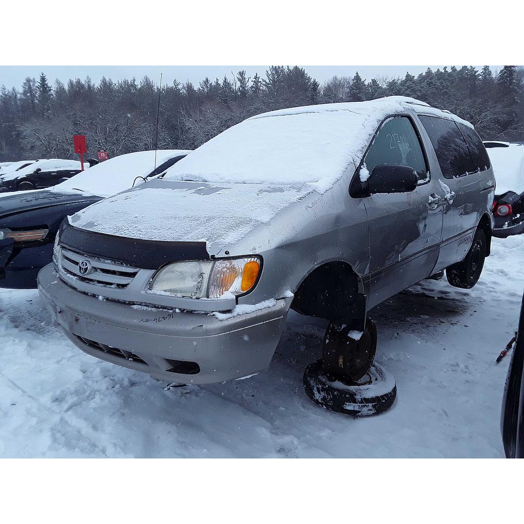 TOYOTA SIENNA 2002