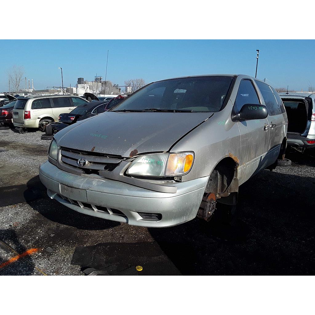 TOYOTA SIENNA 2002