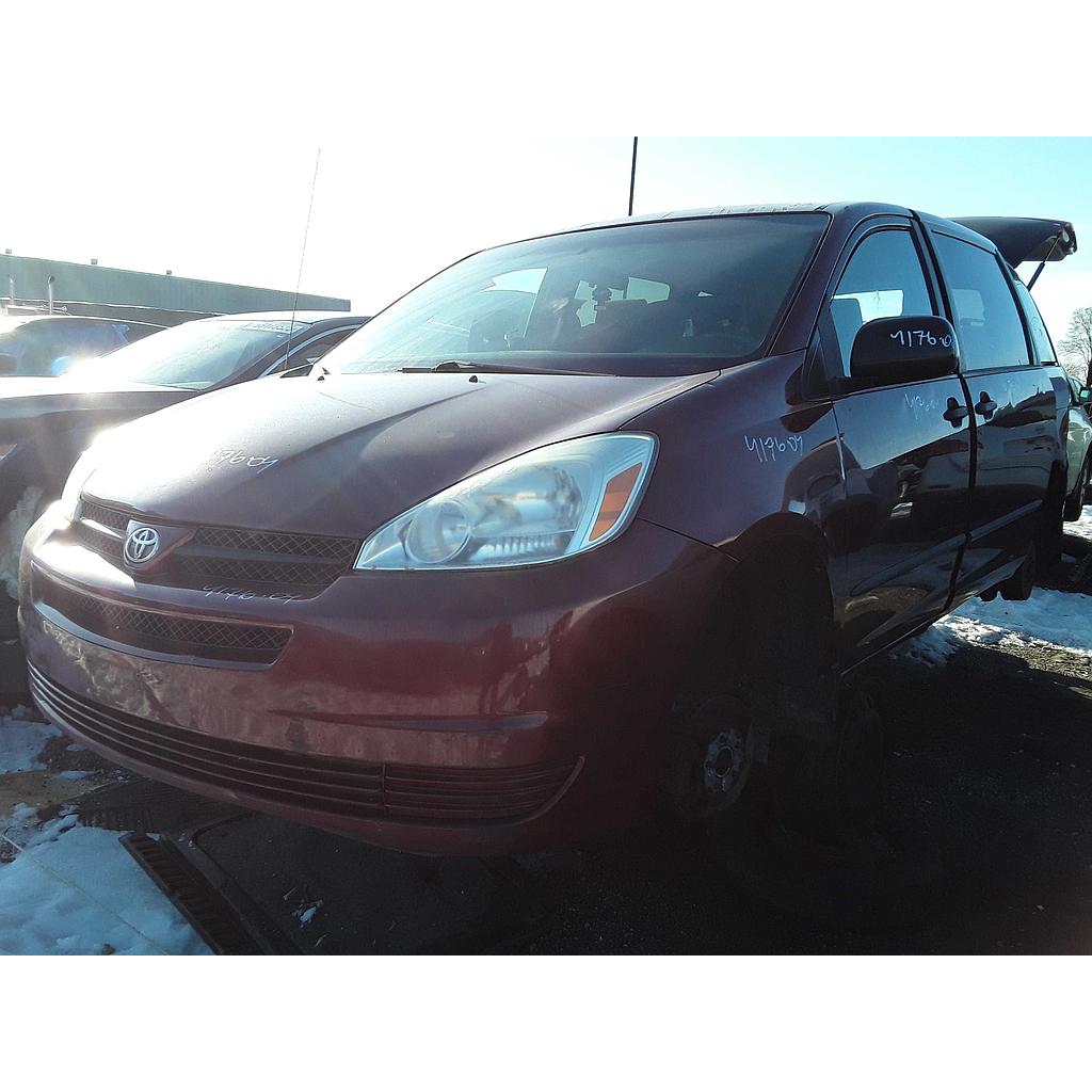 TOYOTA SIENNA 2004