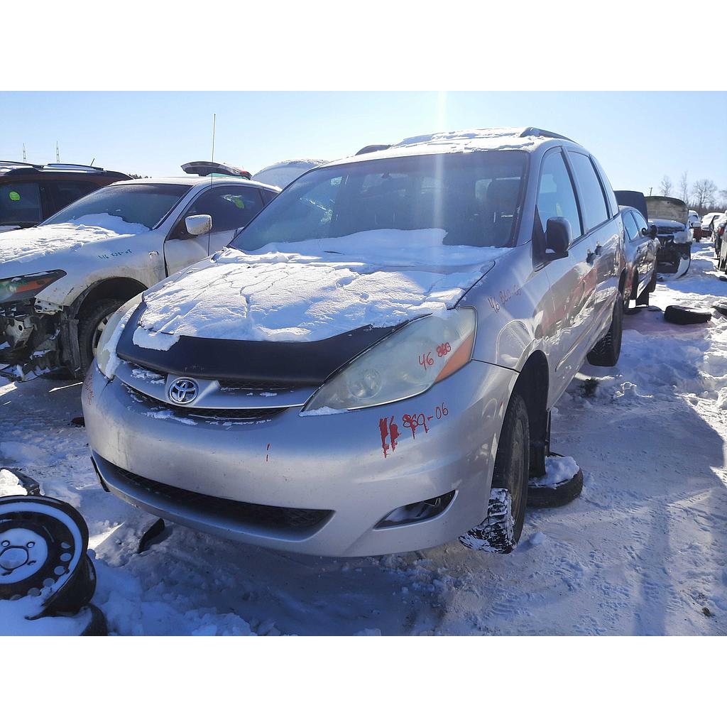 TOYOTA SIENNA 2006