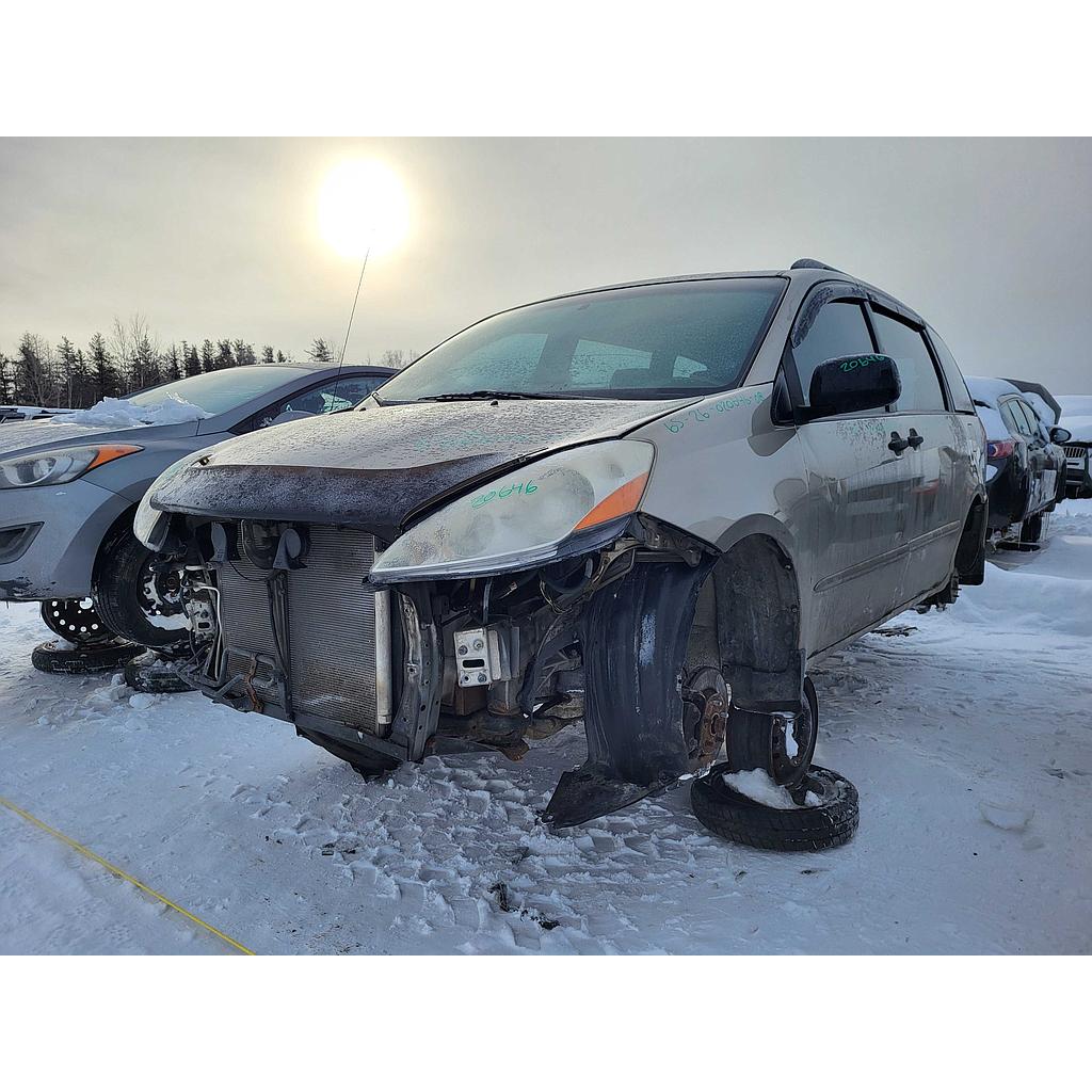 TOYOTA SIENNA 2008