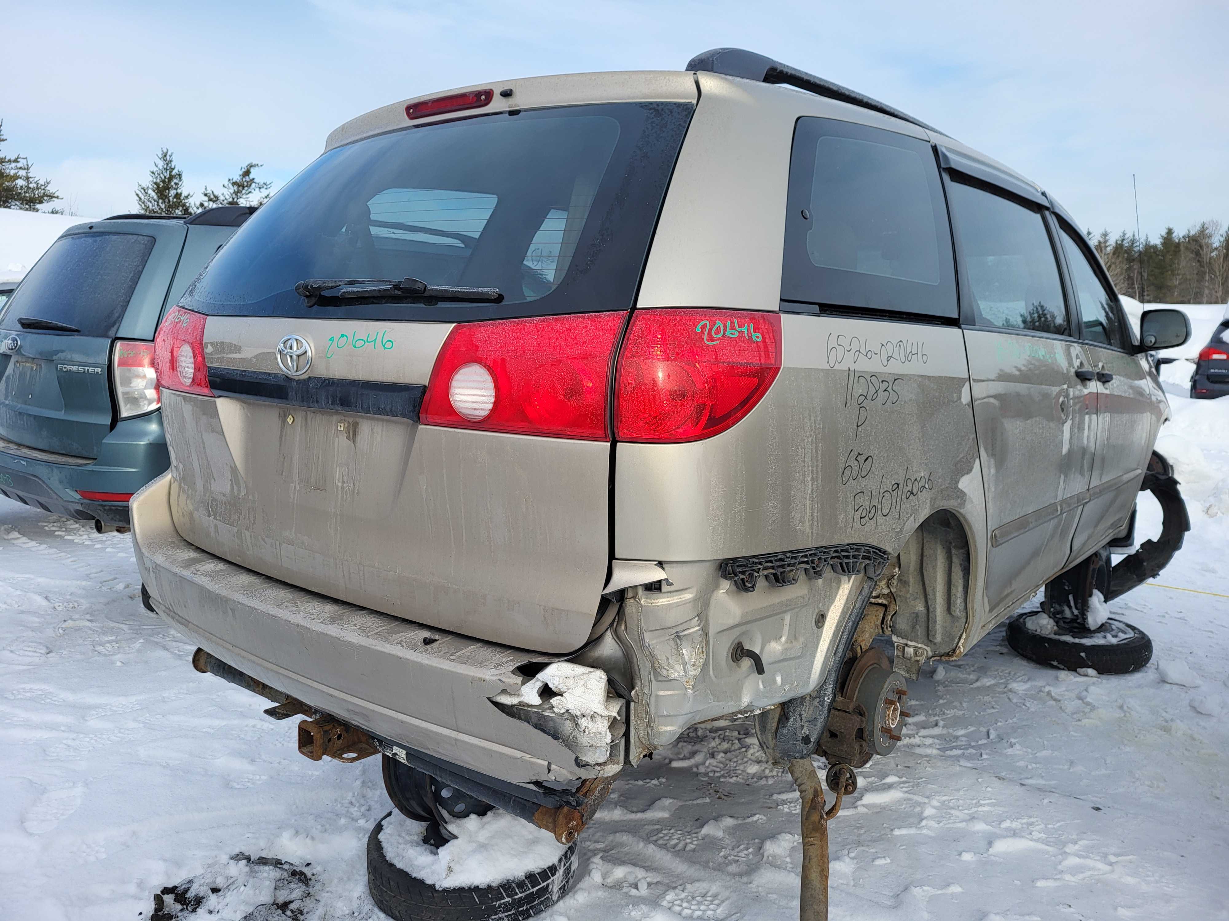 TOYOTA SIENNA 2008