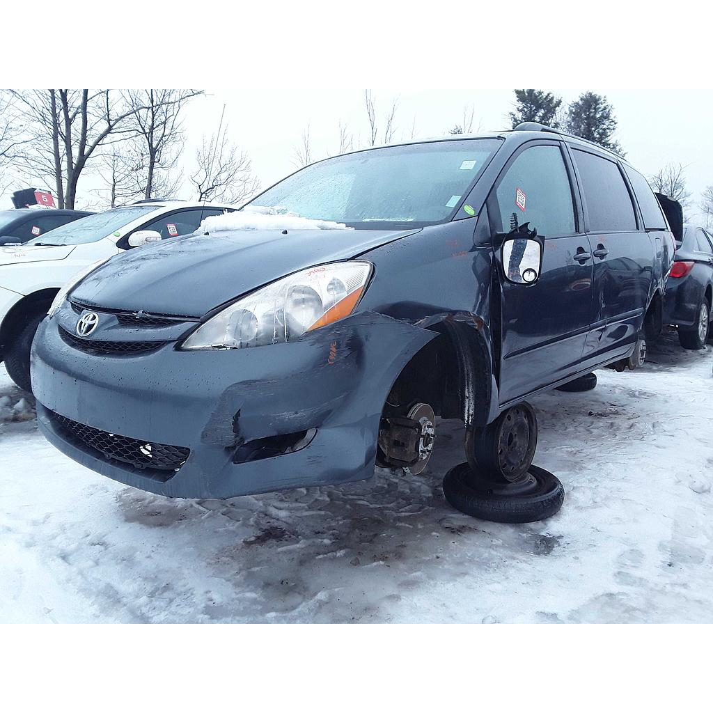 TOYOTA SIENNA 2008