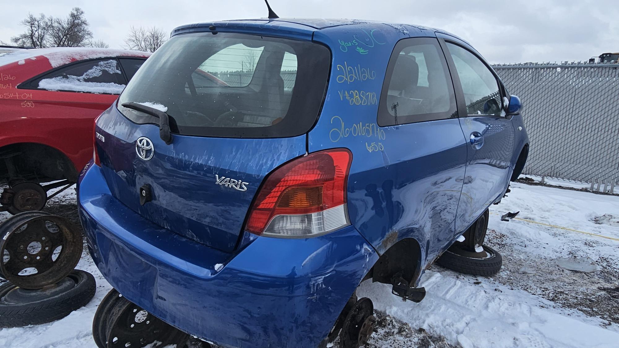 TOYOTA YARIS 2010