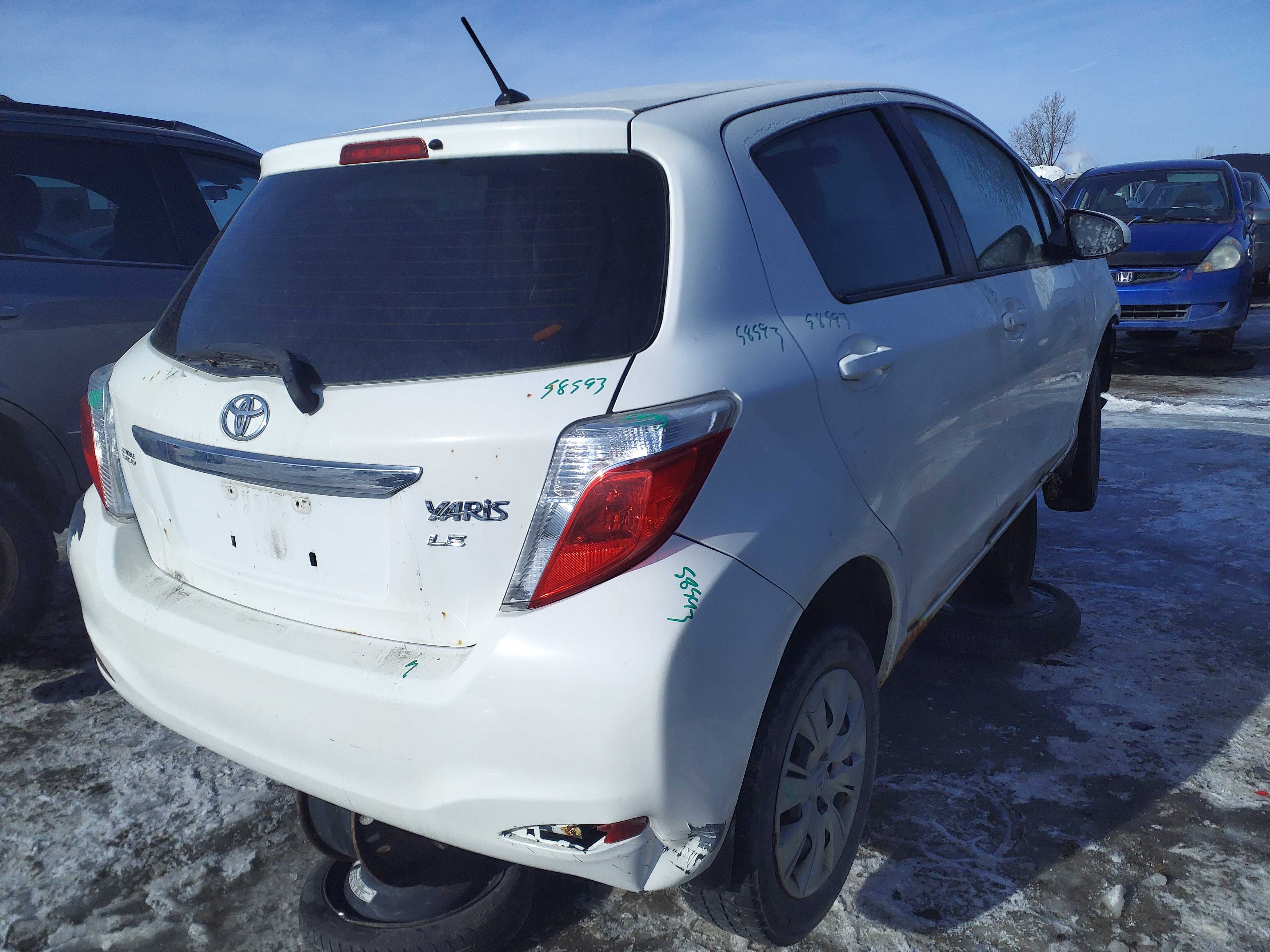 TOYOTA YARIS 2012
