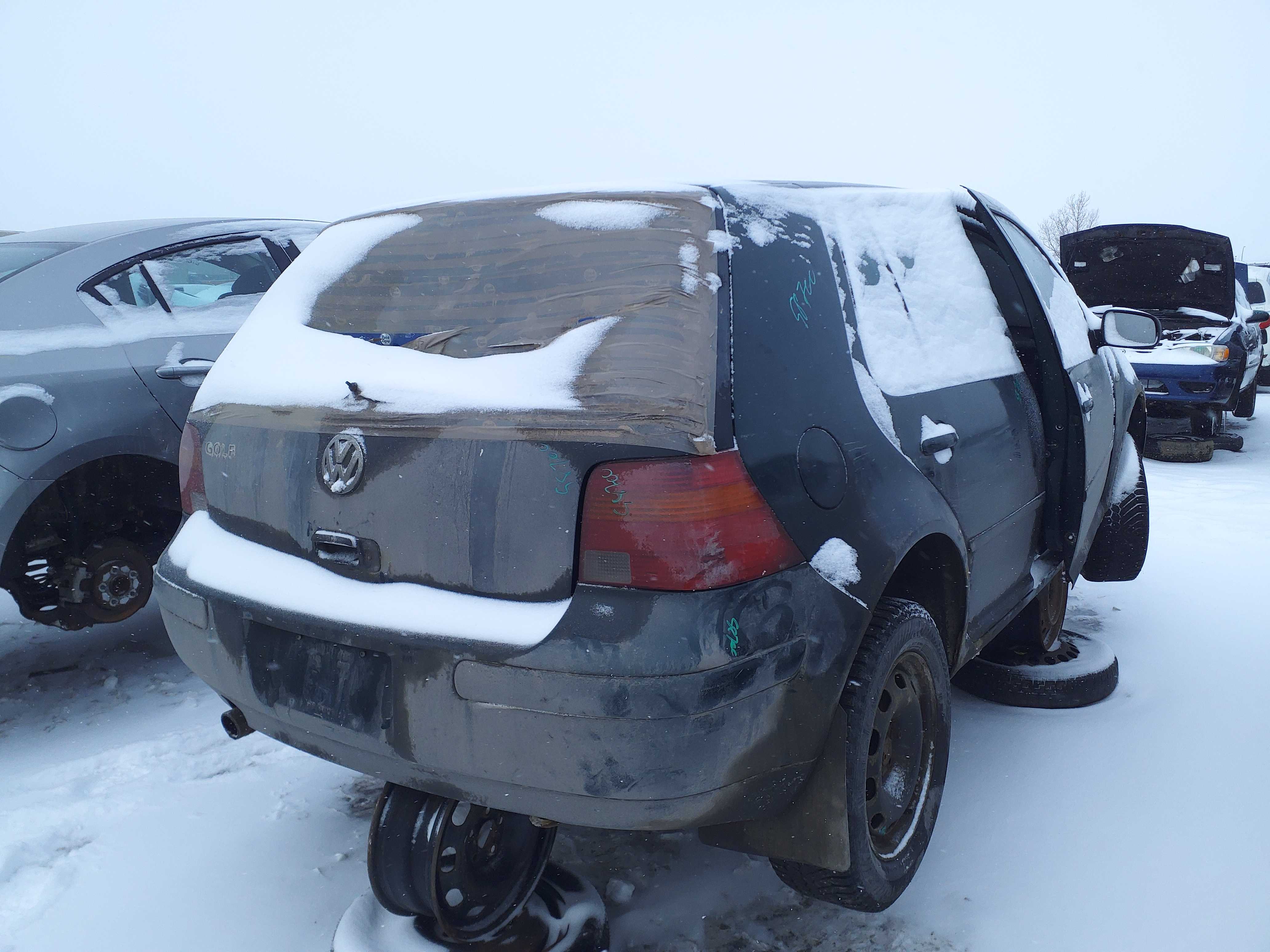 VOLKSWAGEN GOLF 1999