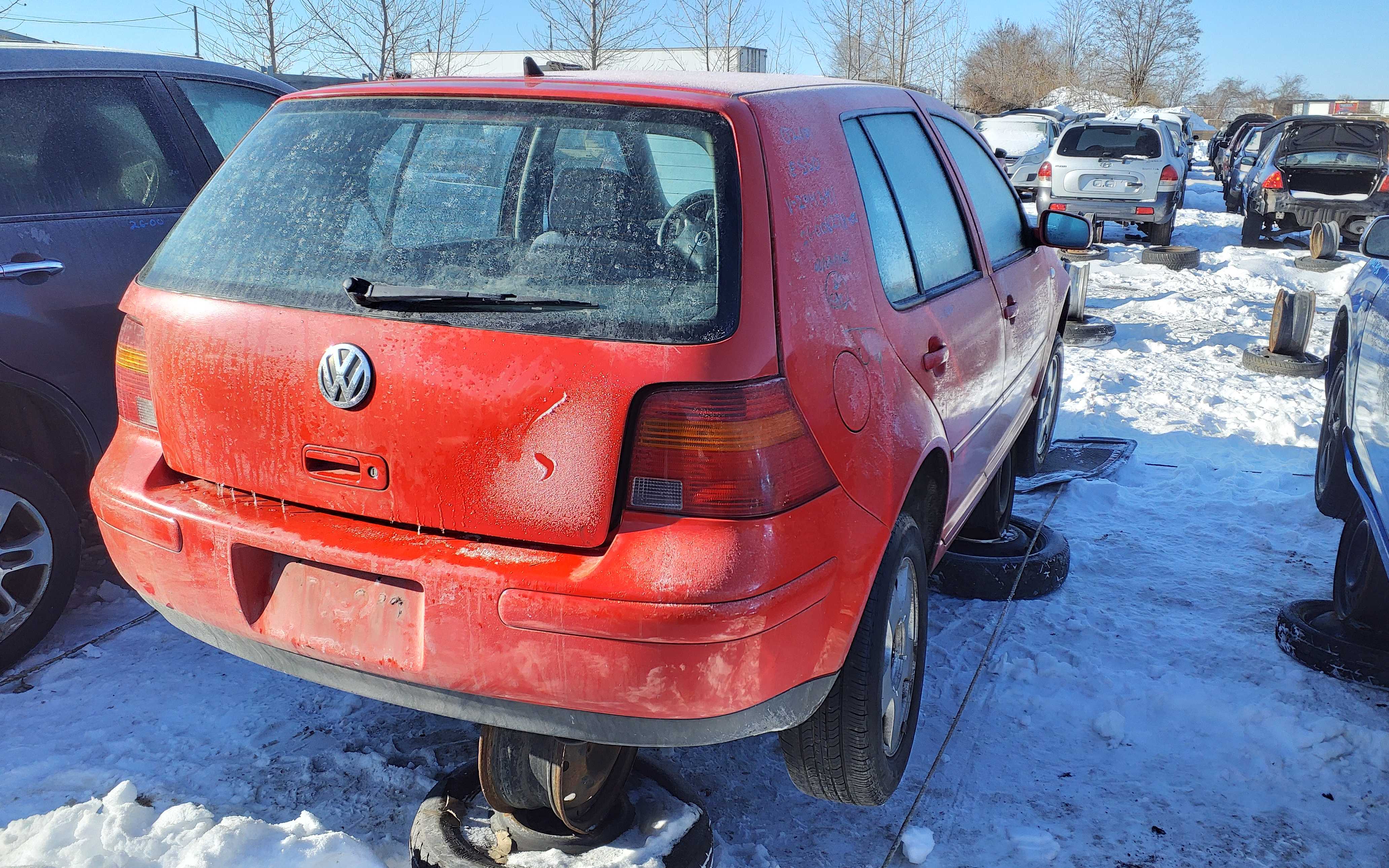 VOLKSWAGEN GOLF 2000