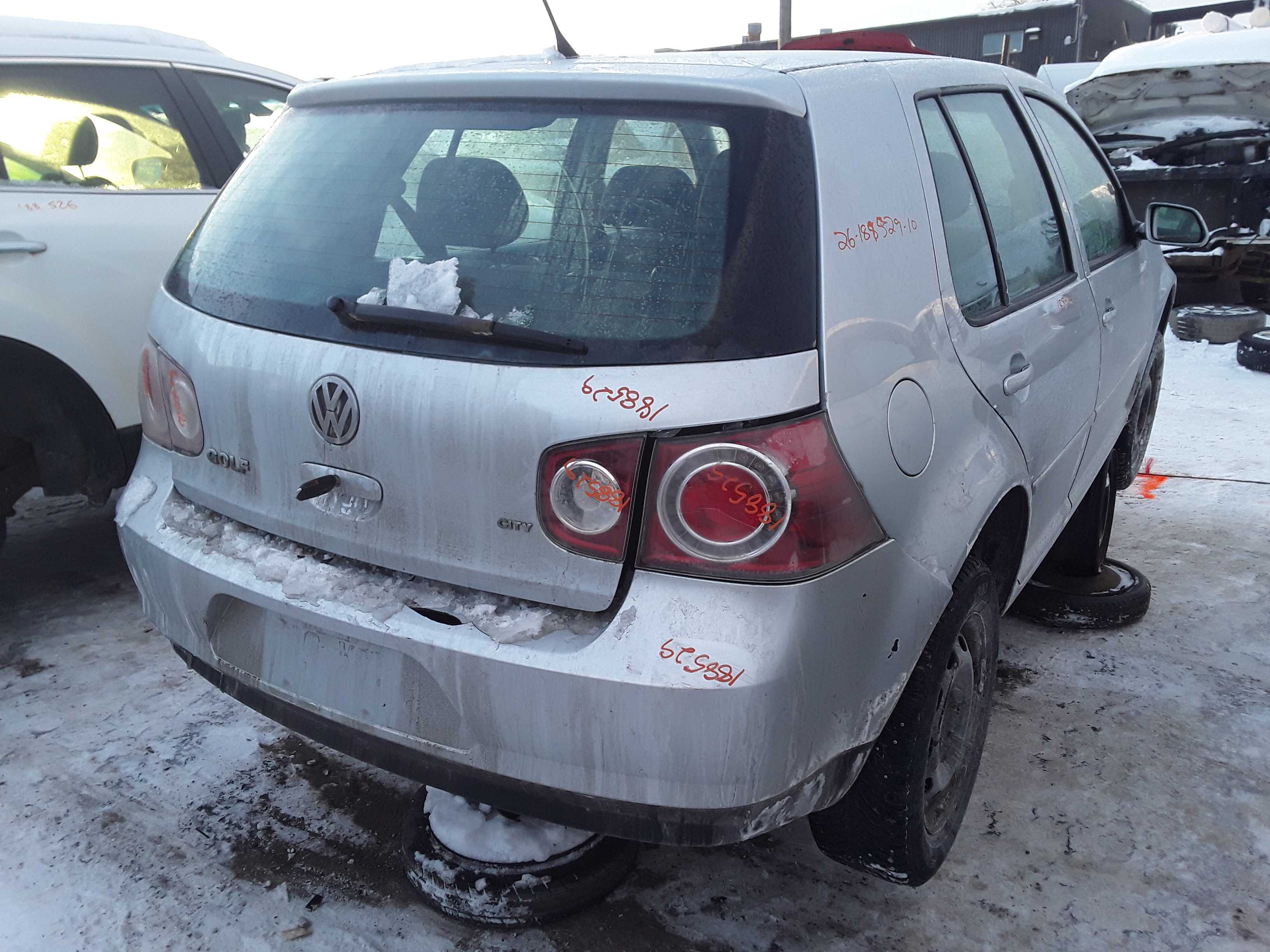 VOLKSWAGEN GOLF 2010