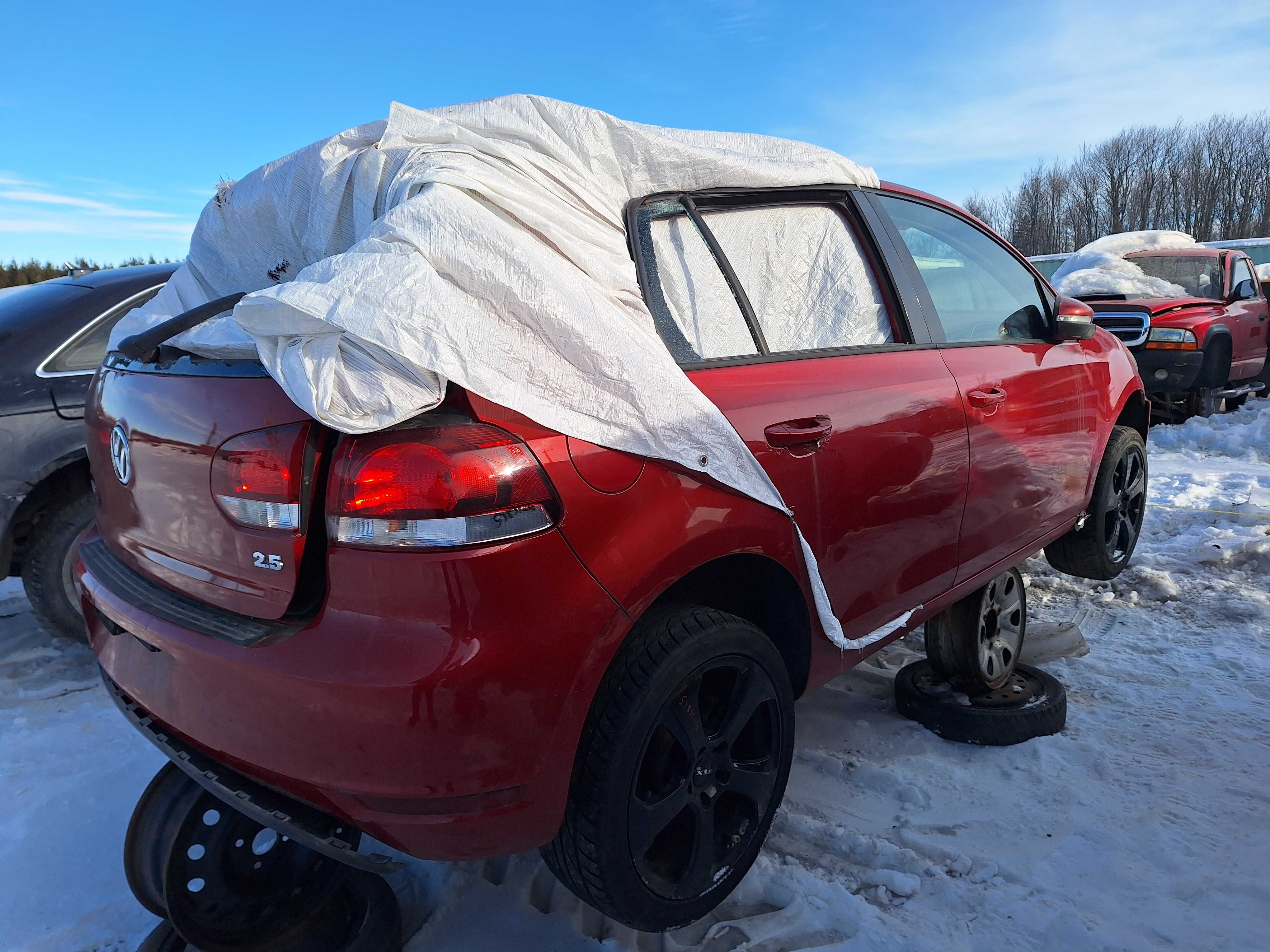 VOLKSWAGEN GOLF 2010