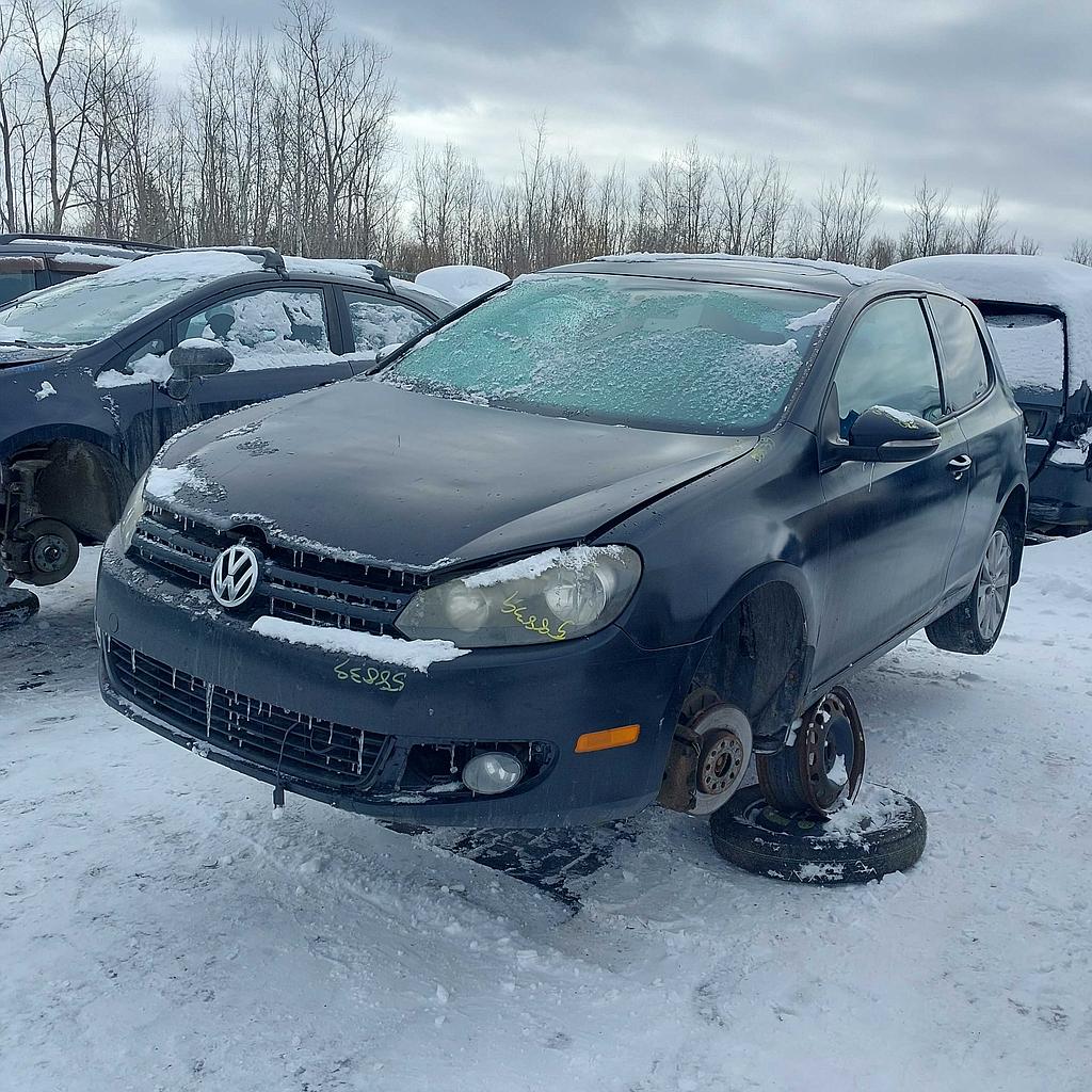 VOLKSWAGEN GOLF 2010