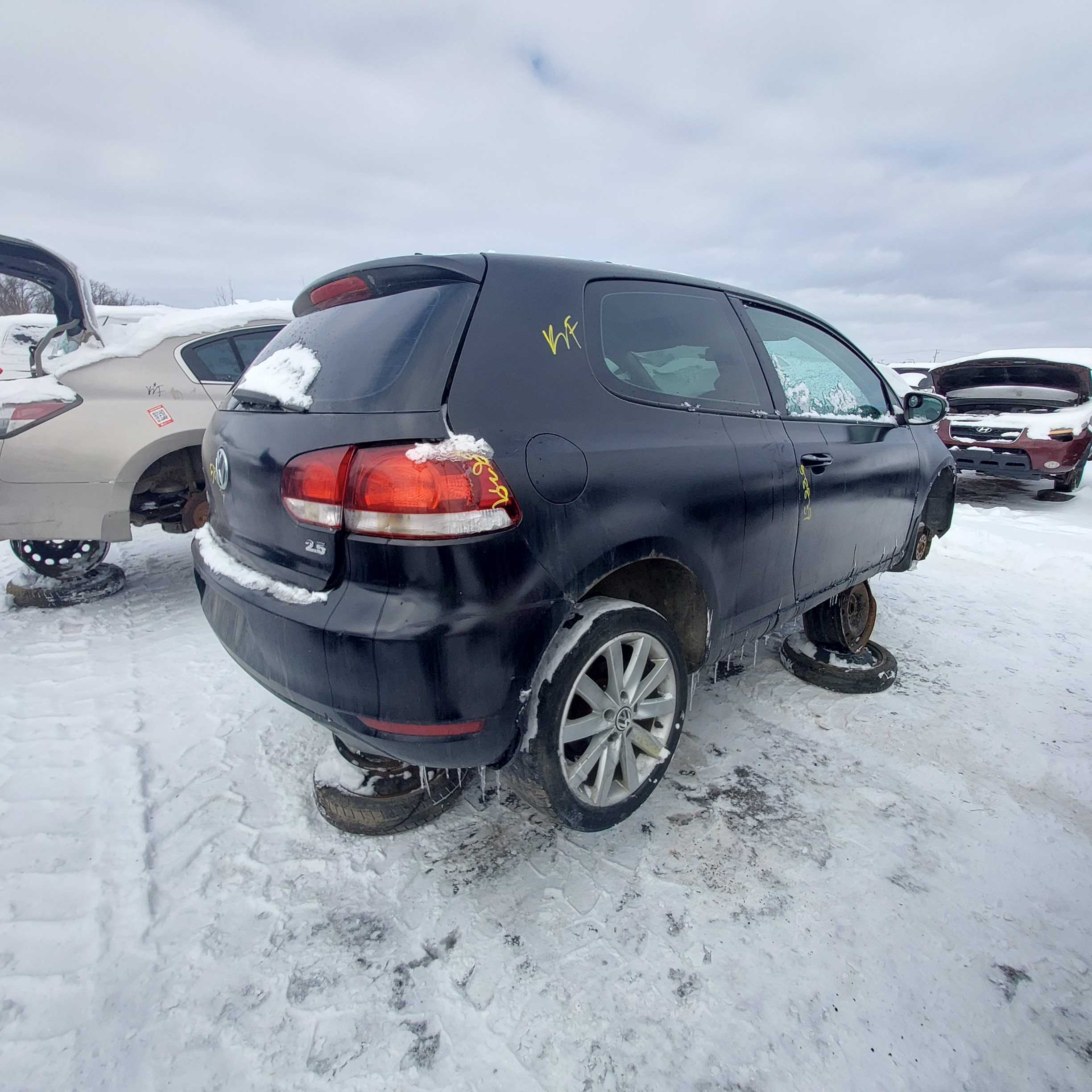 VOLKSWAGEN GOLF 2010
