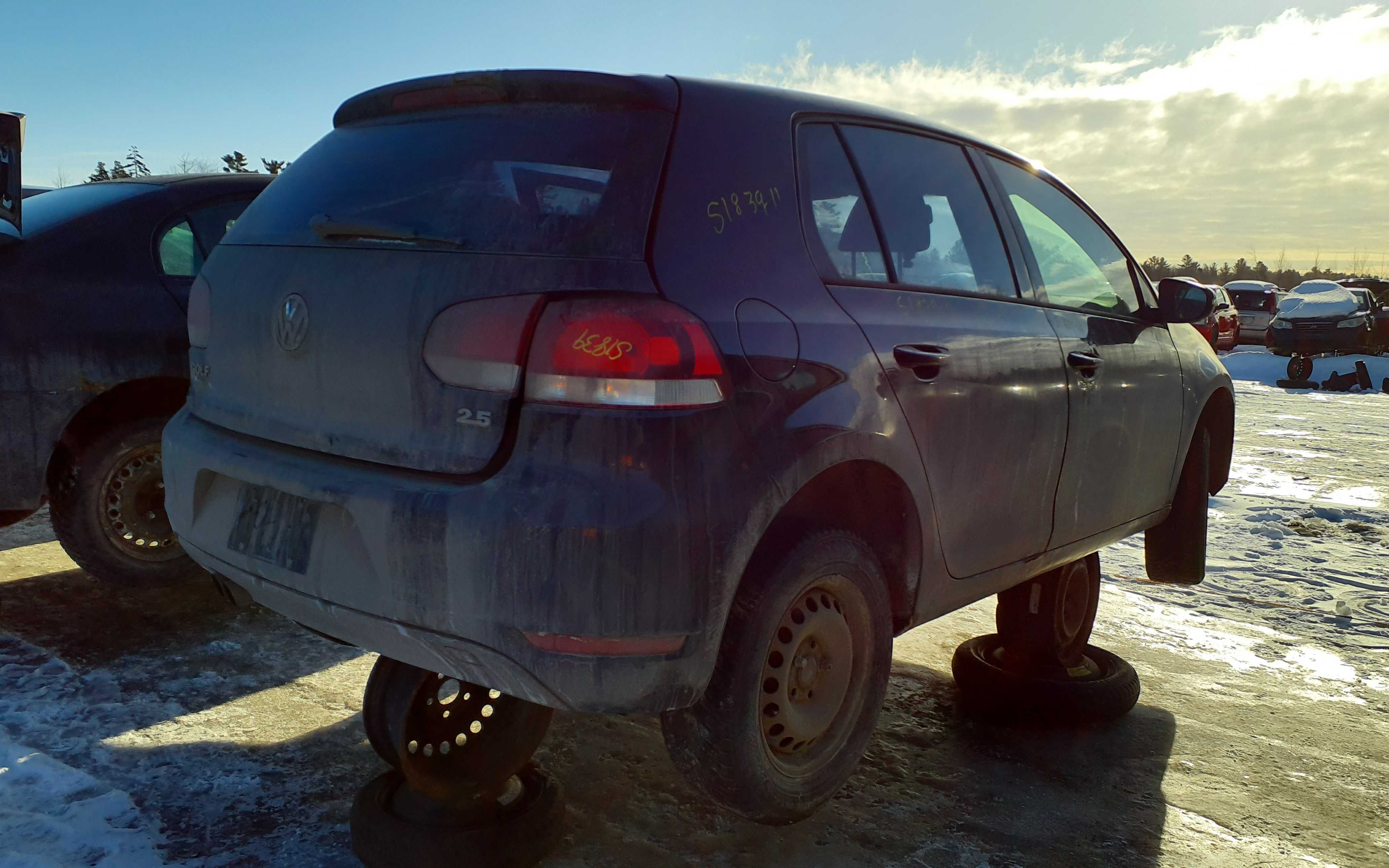 VOLKSWAGEN GOLF 2011