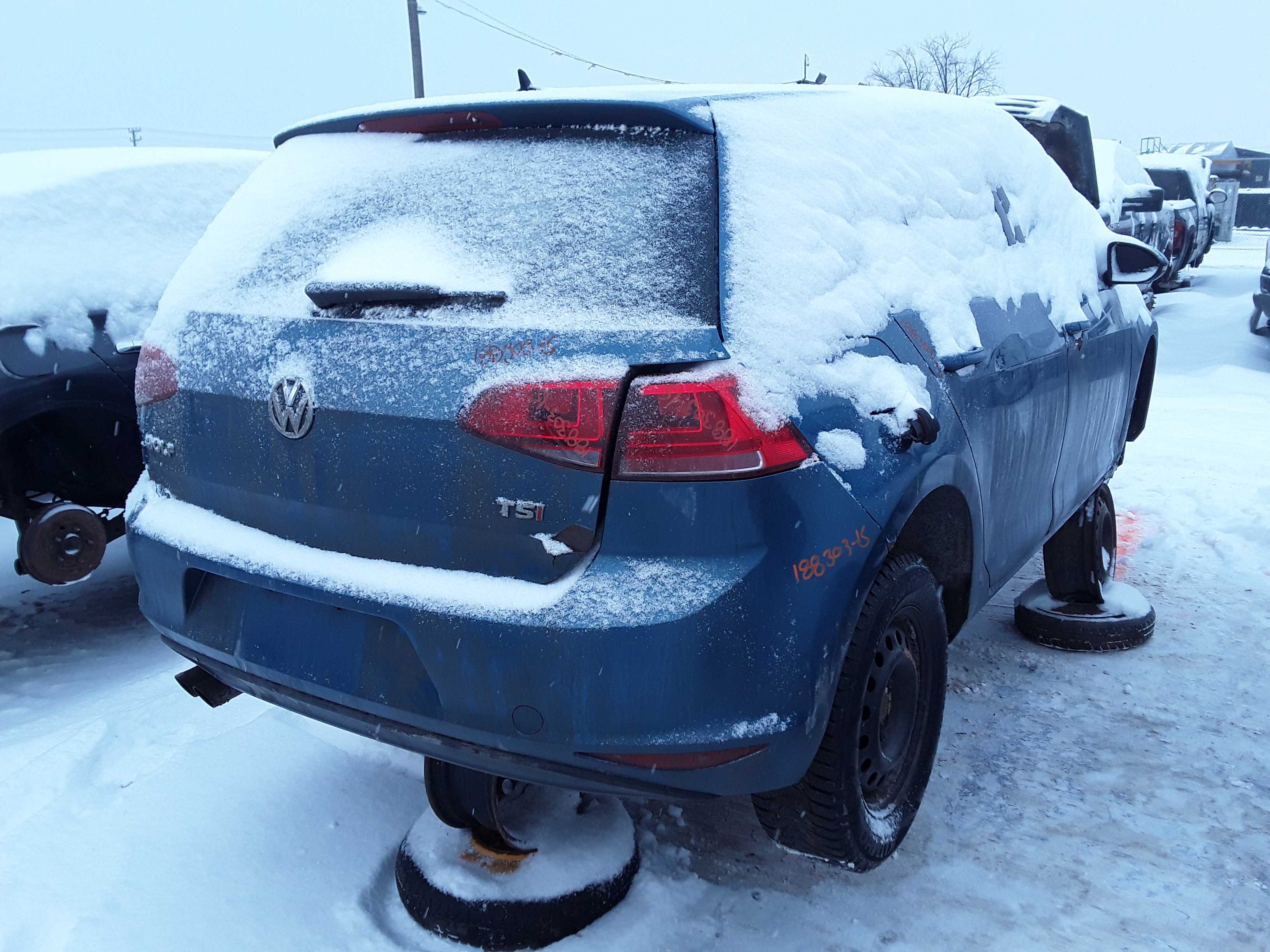 VOLKSWAGEN GOLF 2015