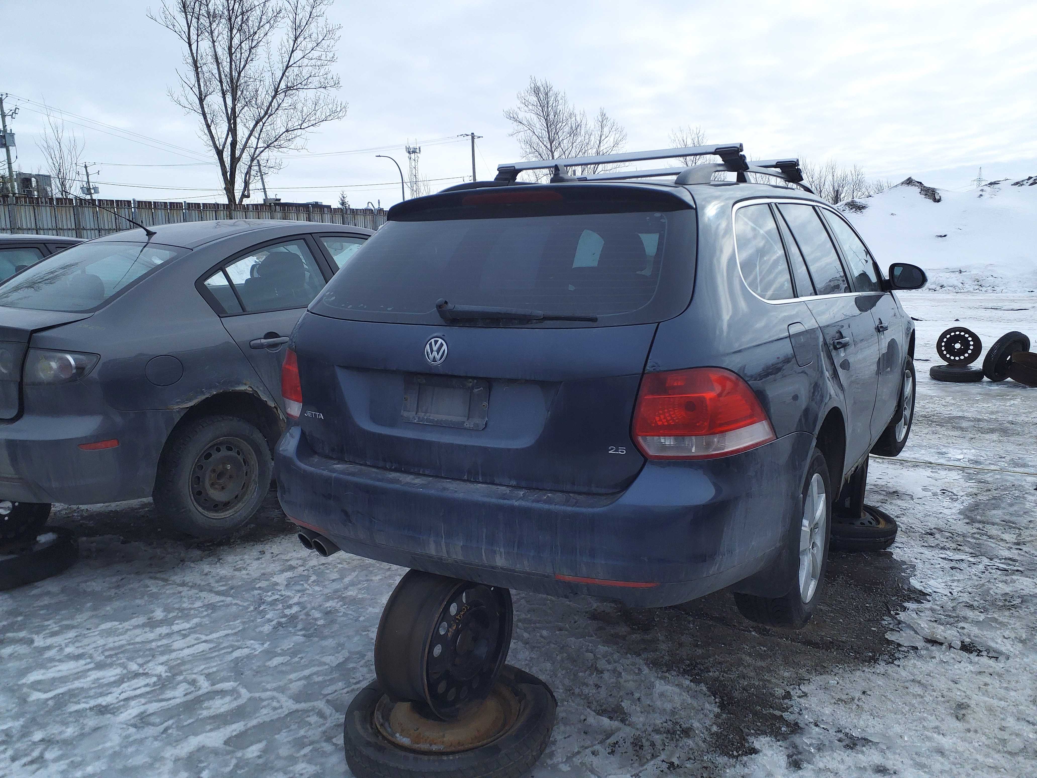 VOLKSWAGEN JETTA 2009