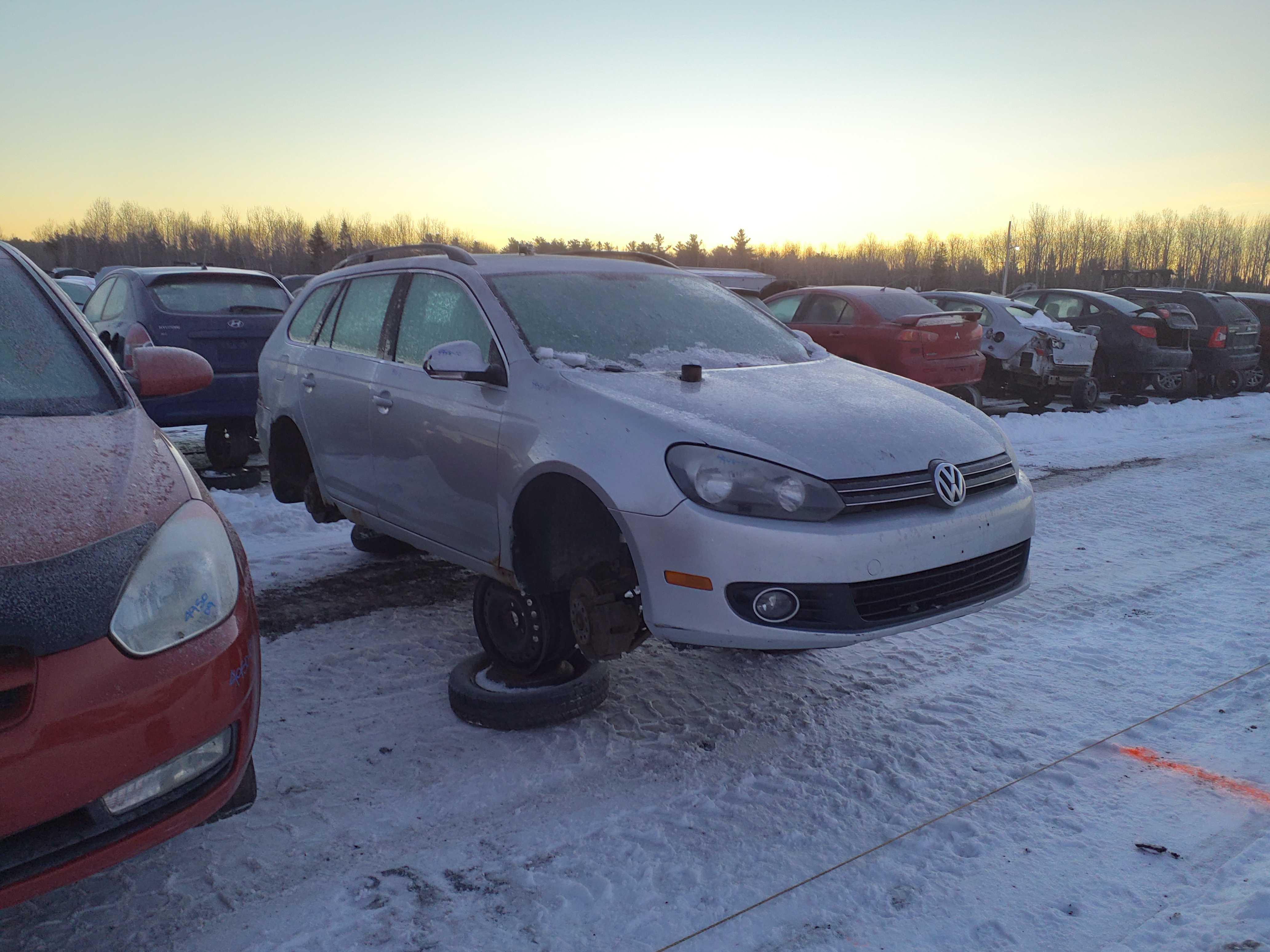 VOLKSWAGEN JETTA 2010