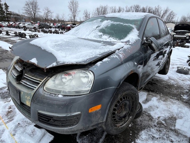 VOLKSWAGEN JETTA 2010