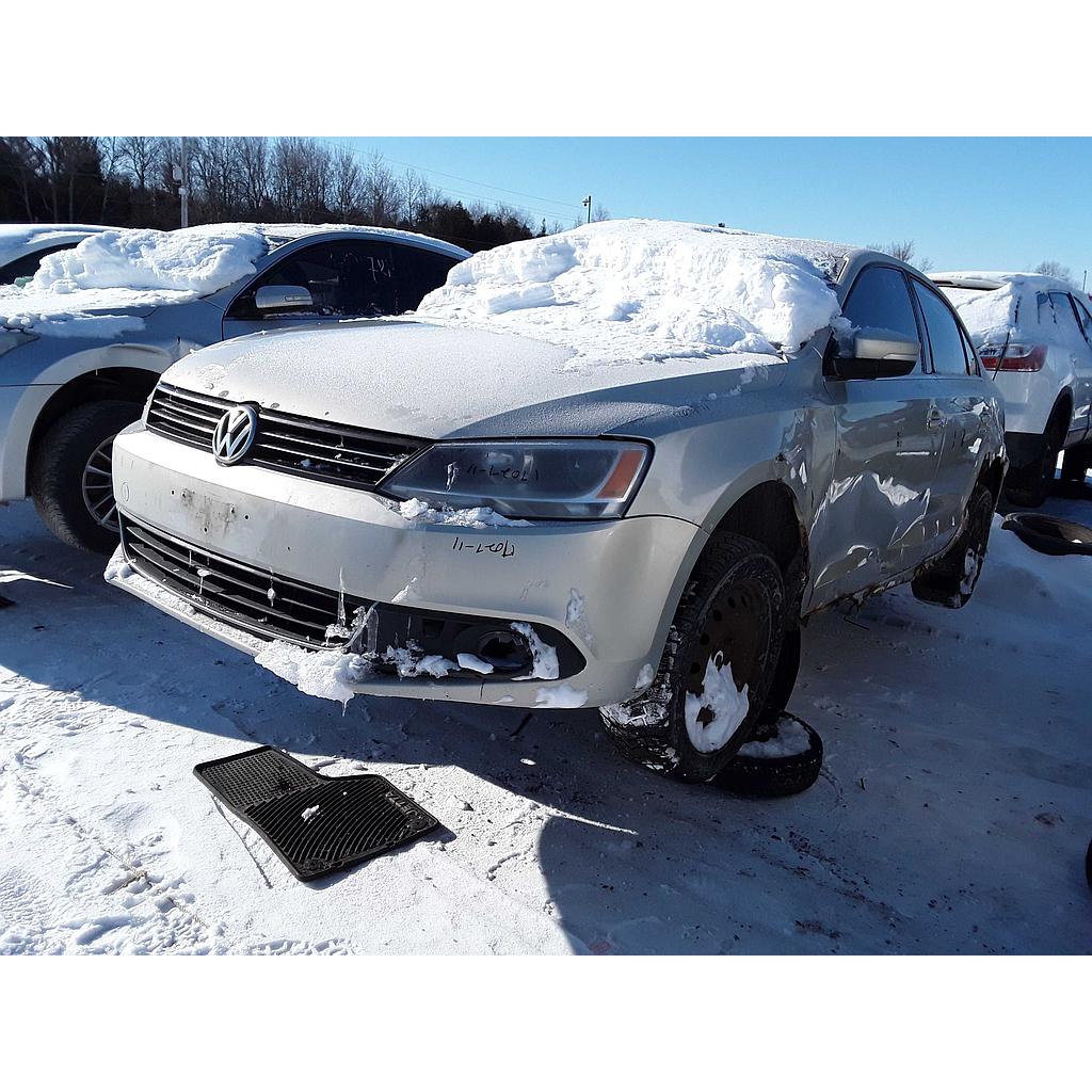 VOLKSWAGEN JETTA 2011